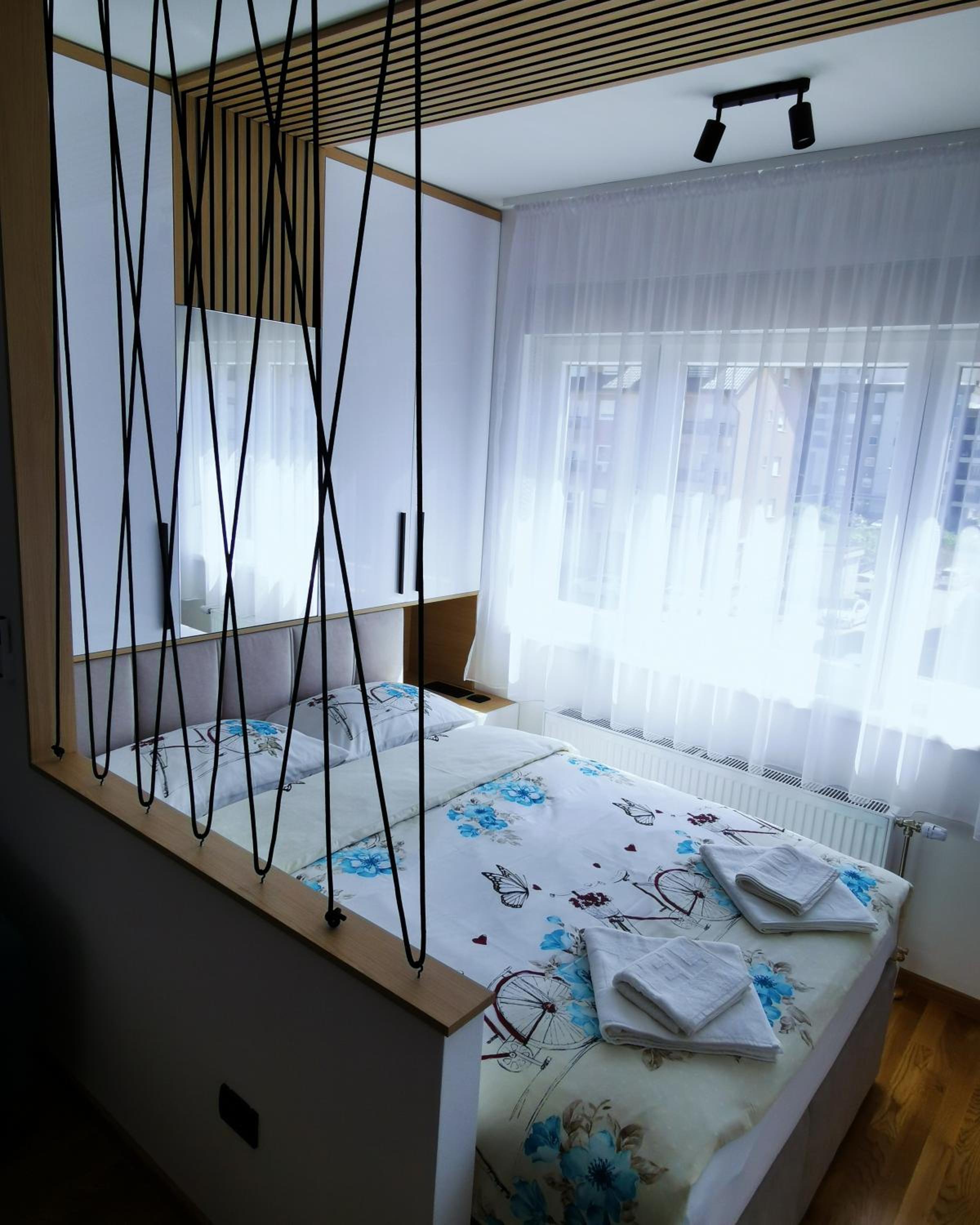 Apartment Shine - Borik