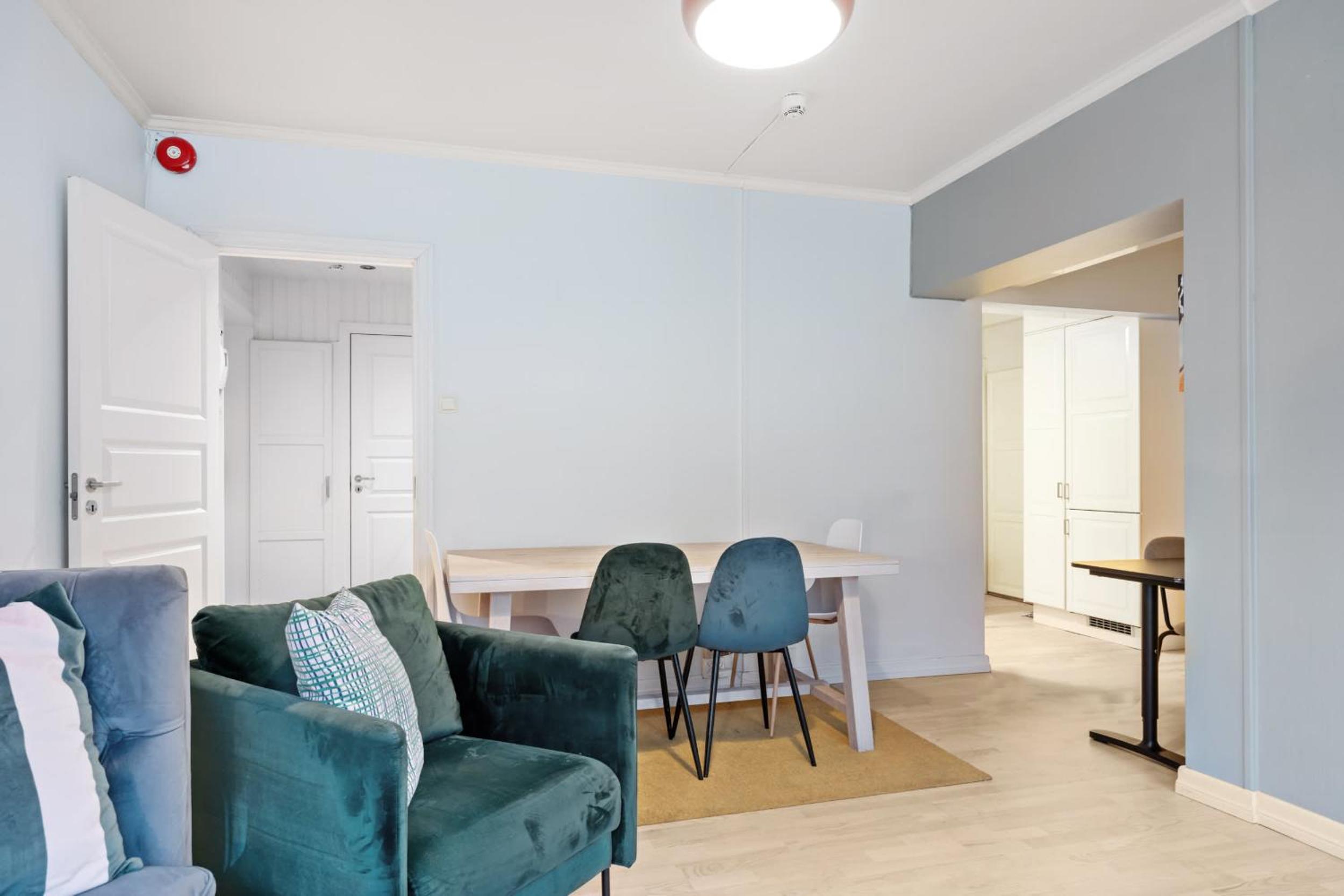 Modern apartment in Bergen city centre view 4