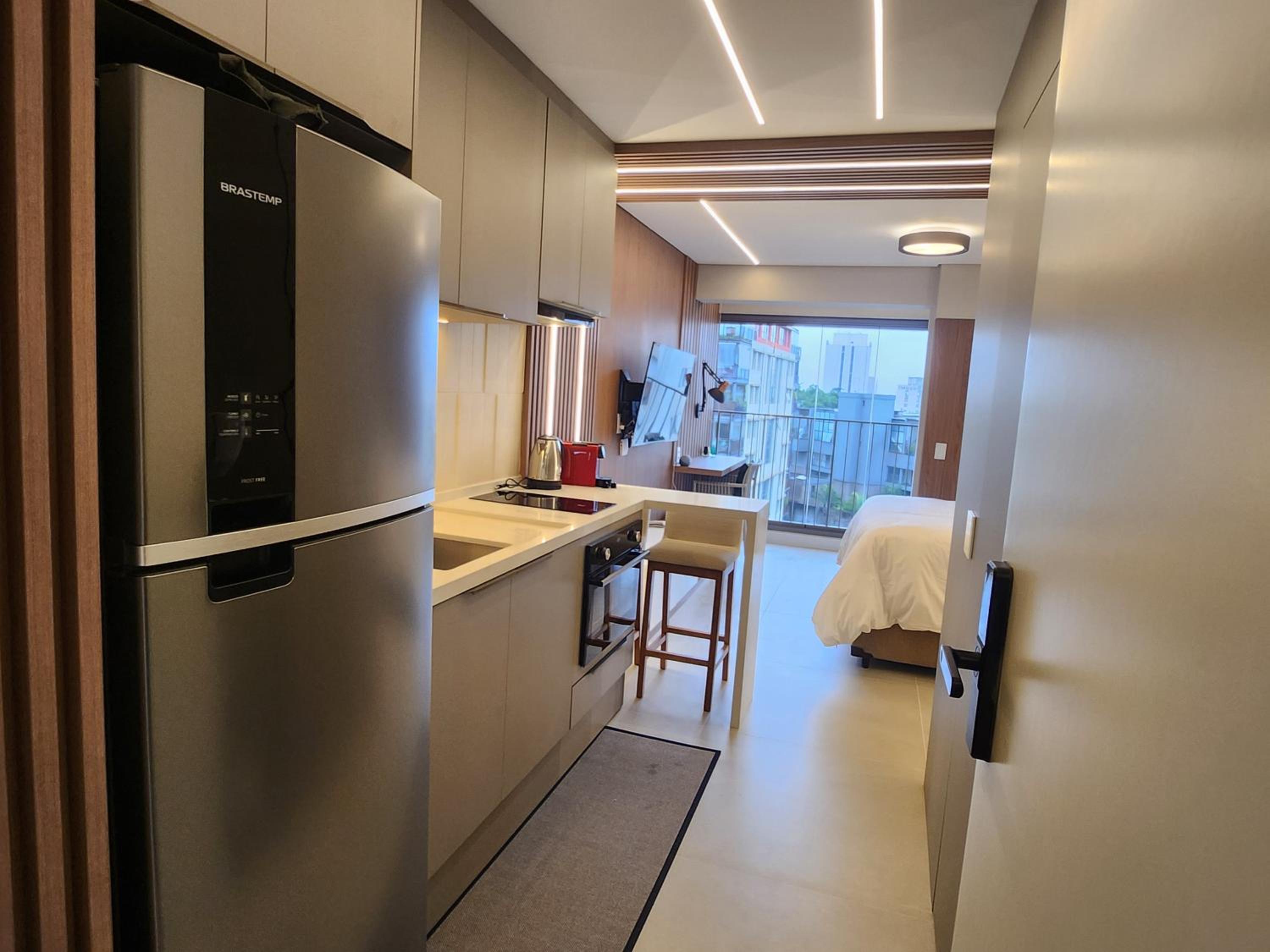 Téo - Hy Pinheiros Studio Conexão AI