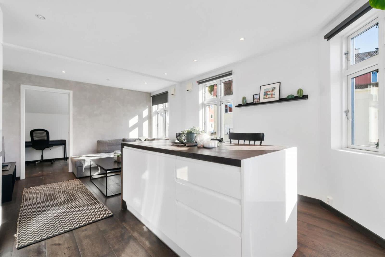 Beautiful Apartment In Scenic Area view 5