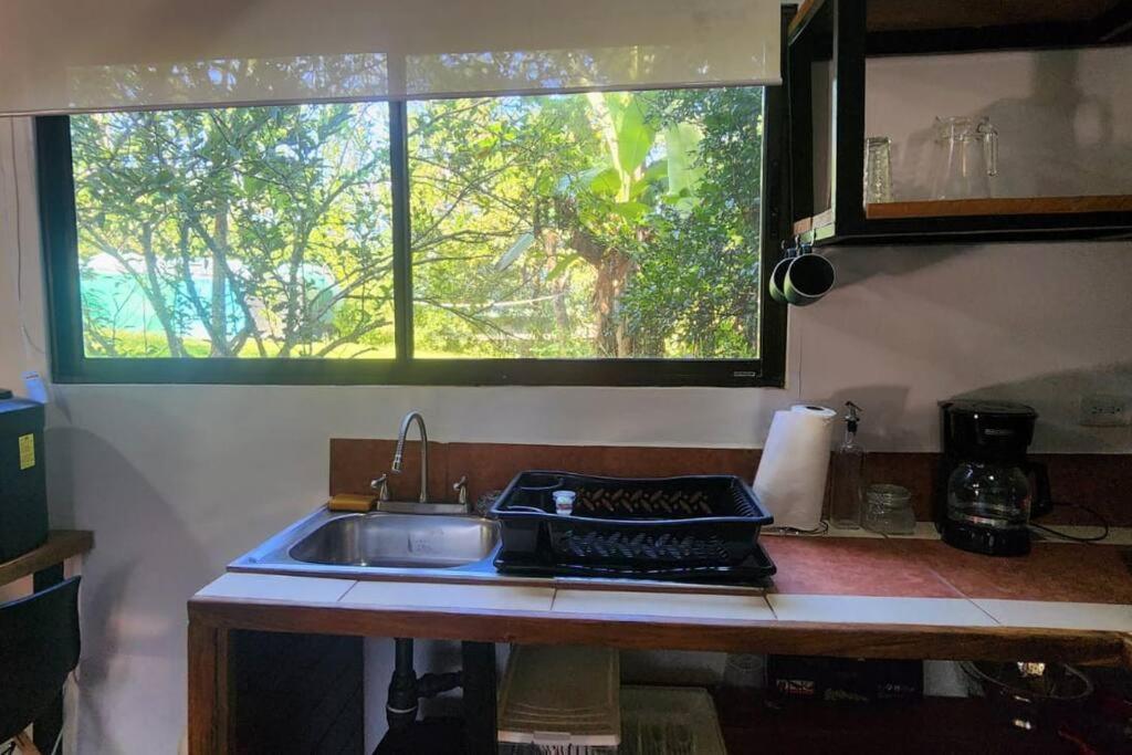 Hermosa cabaña con espacios al Aire Libre!