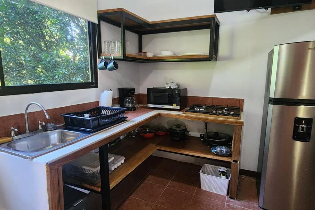 Hermosa cabaña con espacios al Aire Libre!