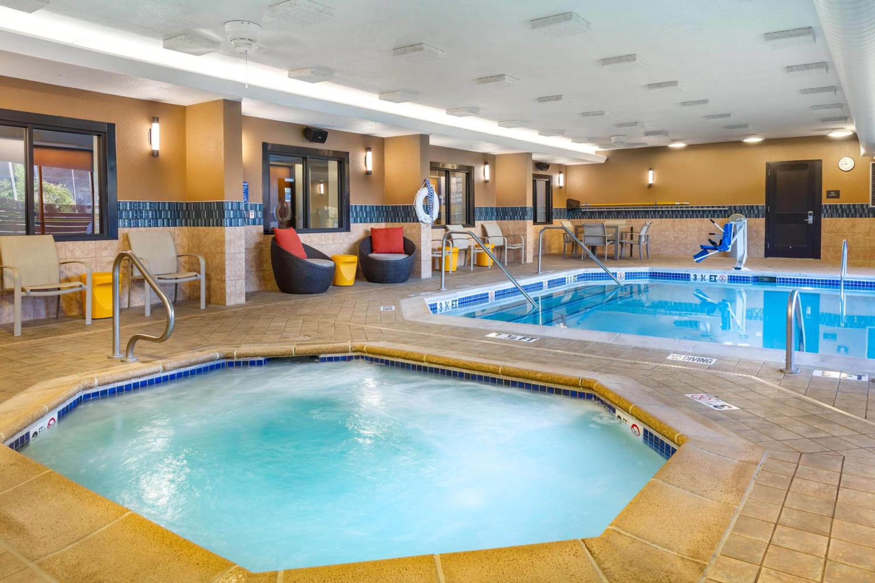 Drury Inn Suites St. Louis-Southwest - Property Image 49