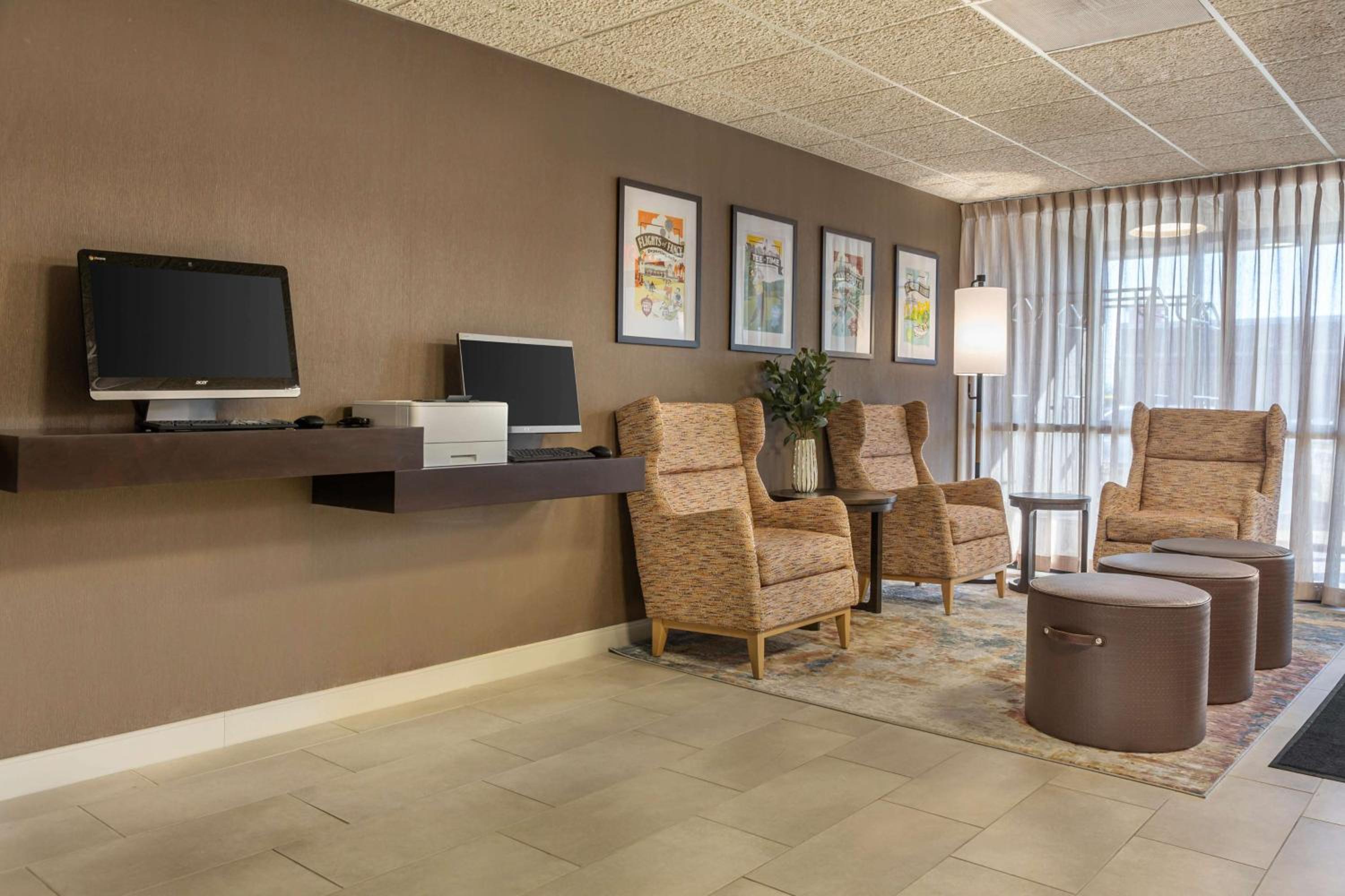 Drury Inn Suites St. Louis-Southwest - Property Image 52