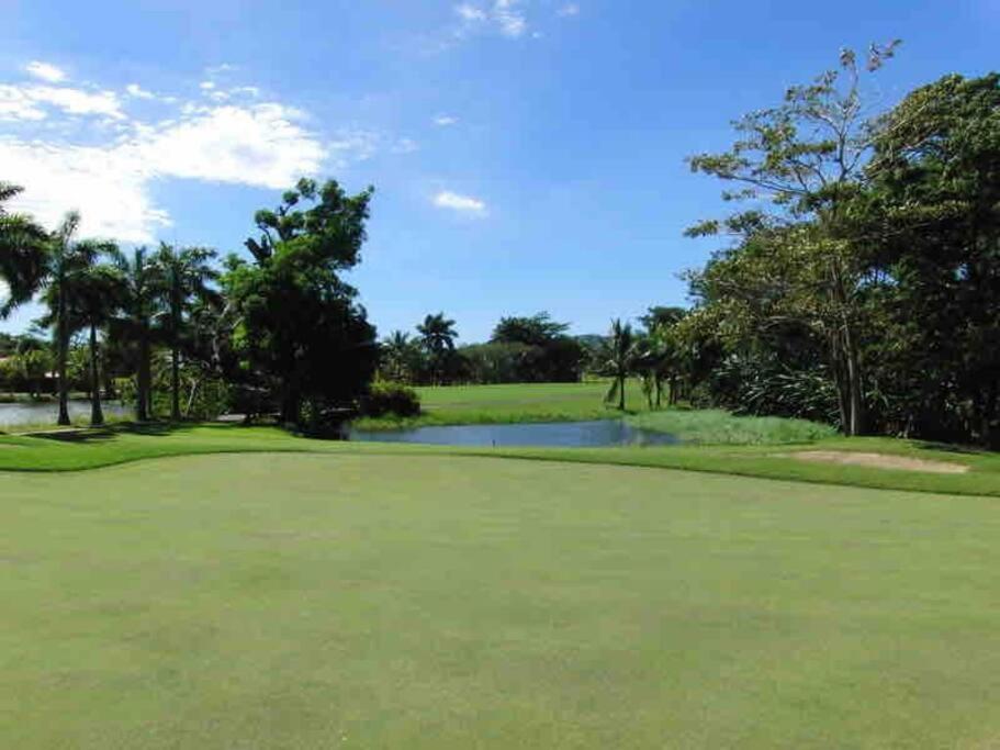 Exclusive house in Tambor golf club and private pool