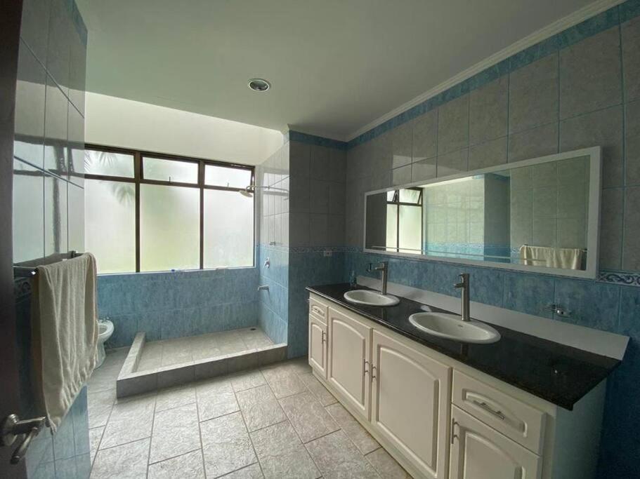 Exclusive house in Tambor golf club and private pool