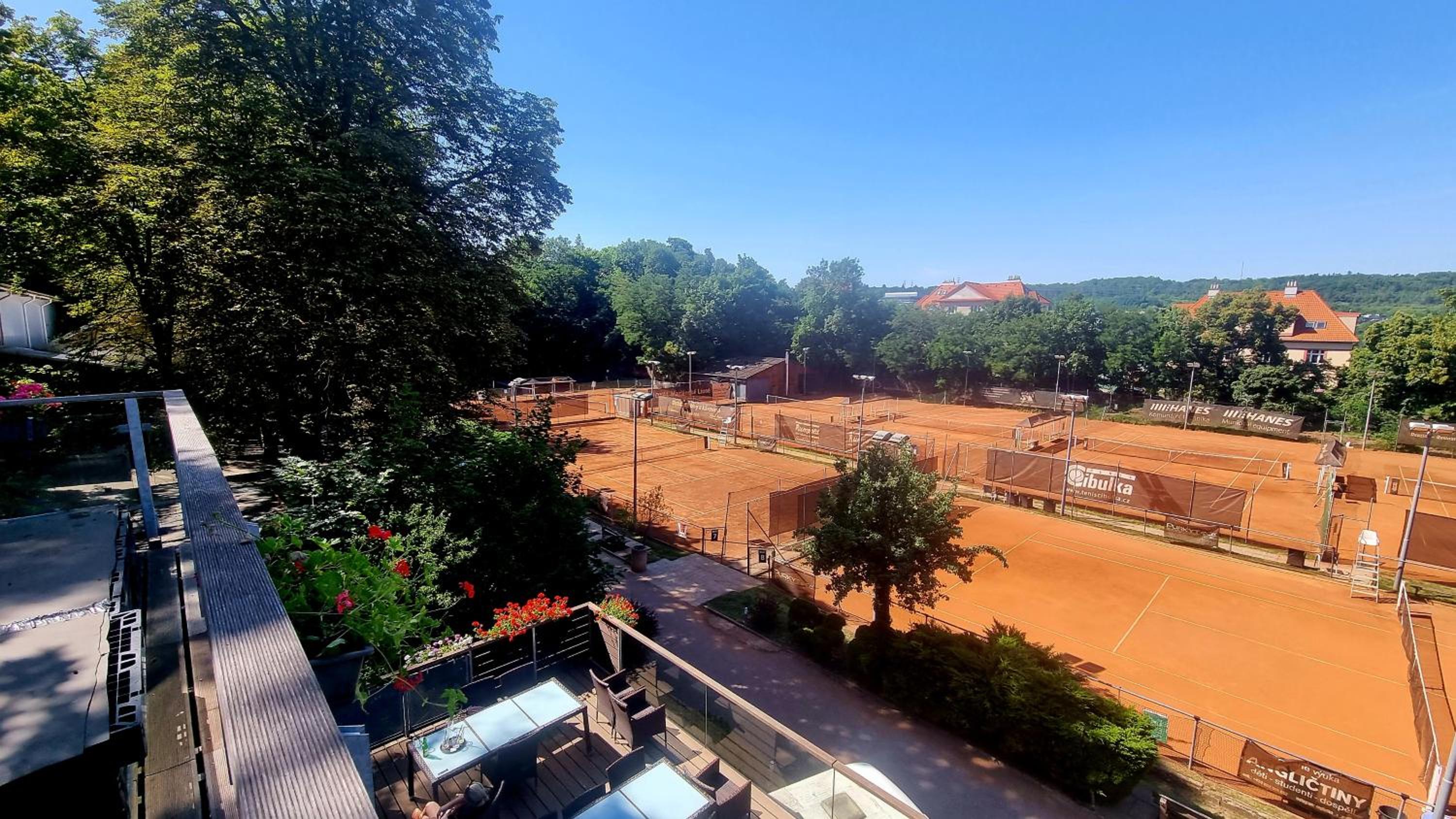 Tenis Cibulka Suites