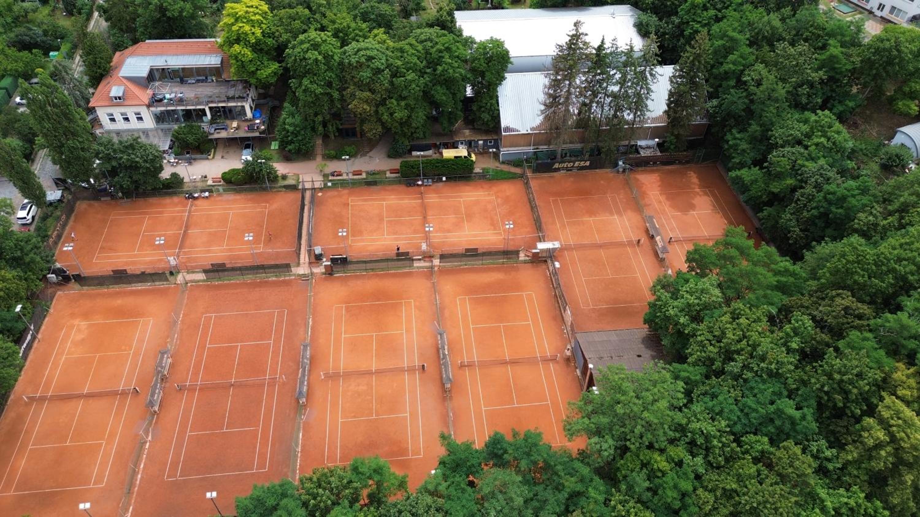 Tenis Cibulka Suites