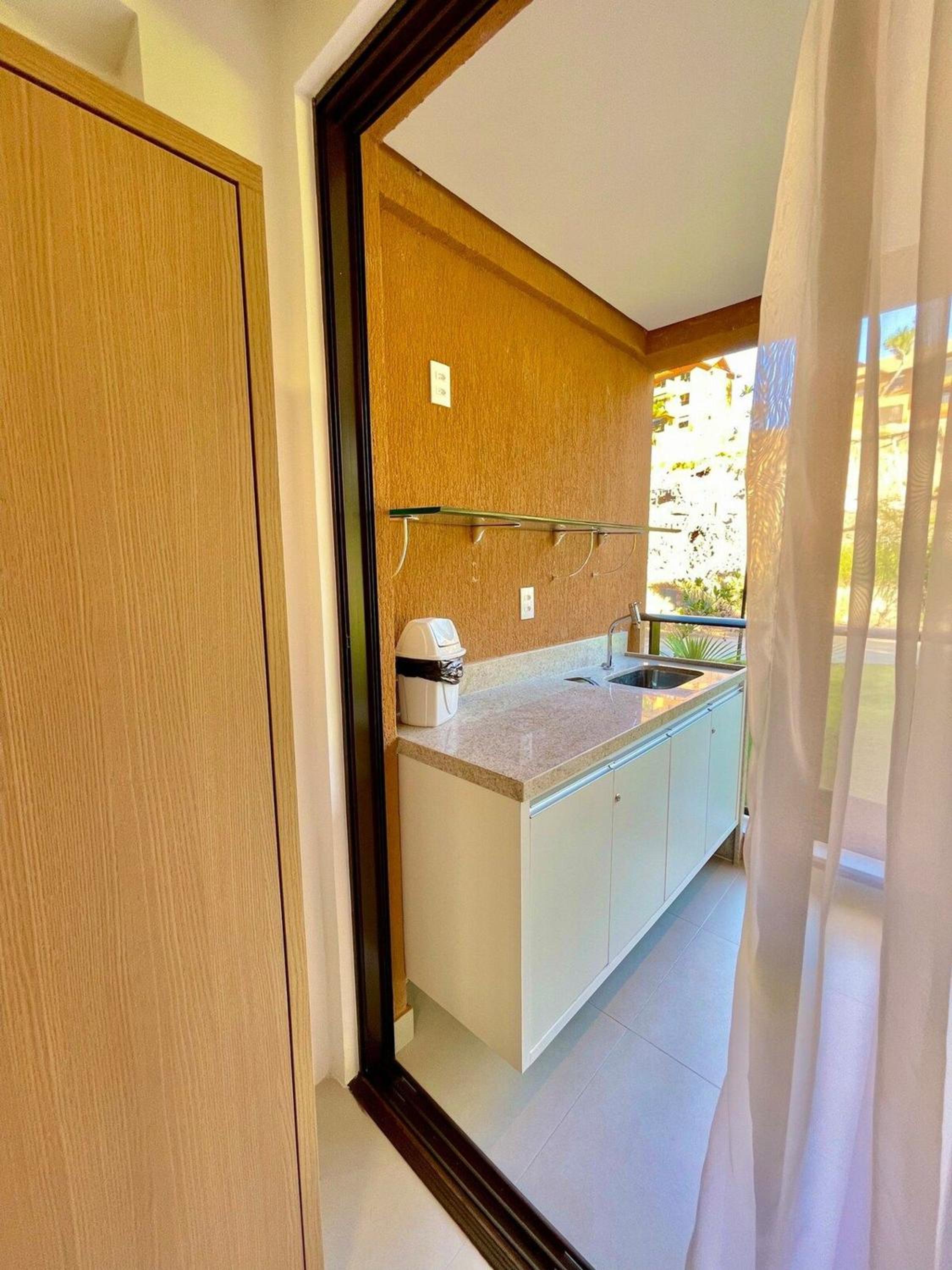 Flats, Apartamentos e Bangalôs na Praia dos Carneiros, ao lado da Igrejinha de São Benedito