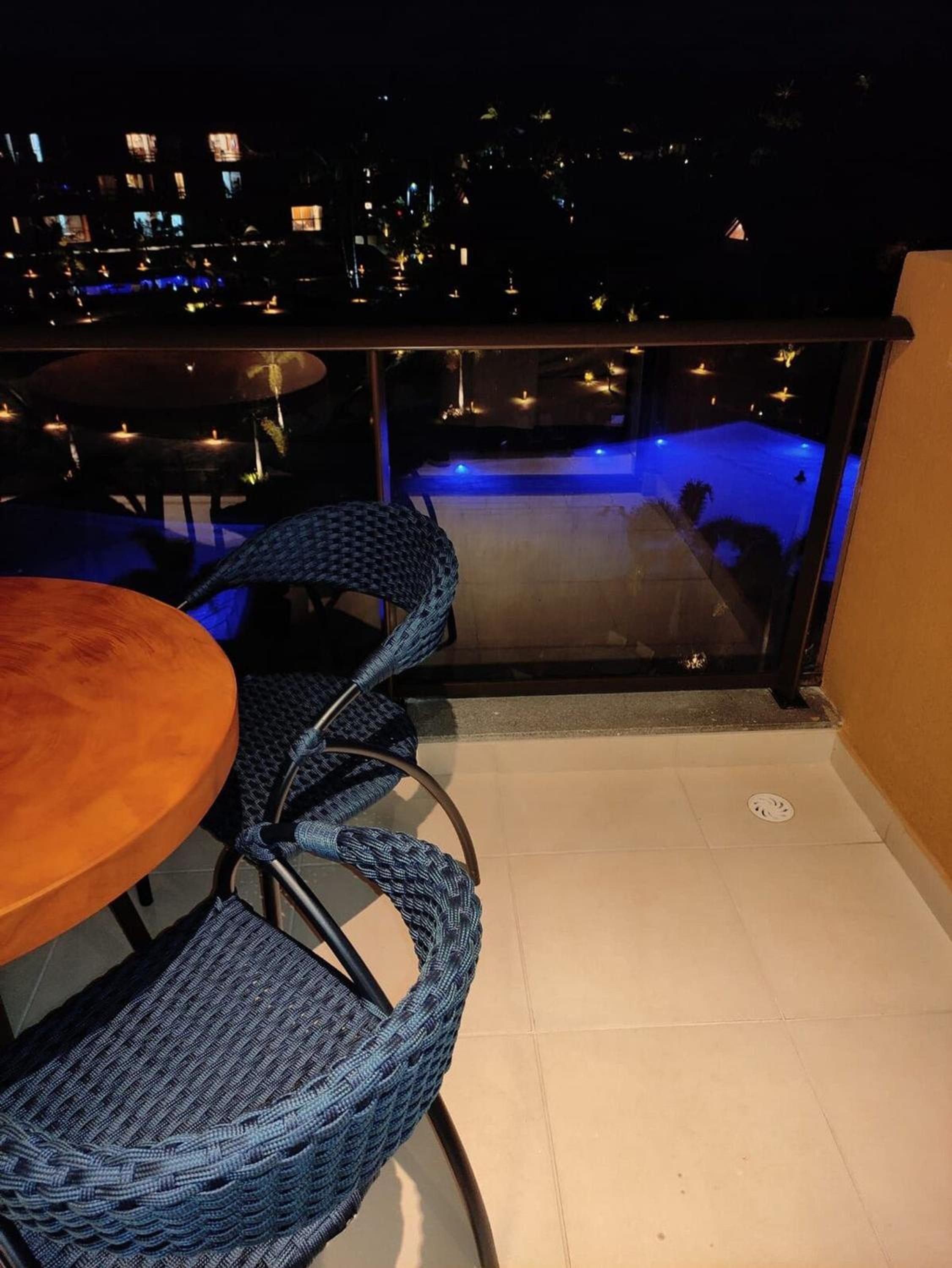Flats, Apartamentos e Bangalôs na Praia dos Carneiros, ao lado da Igrejinha de São Benedito