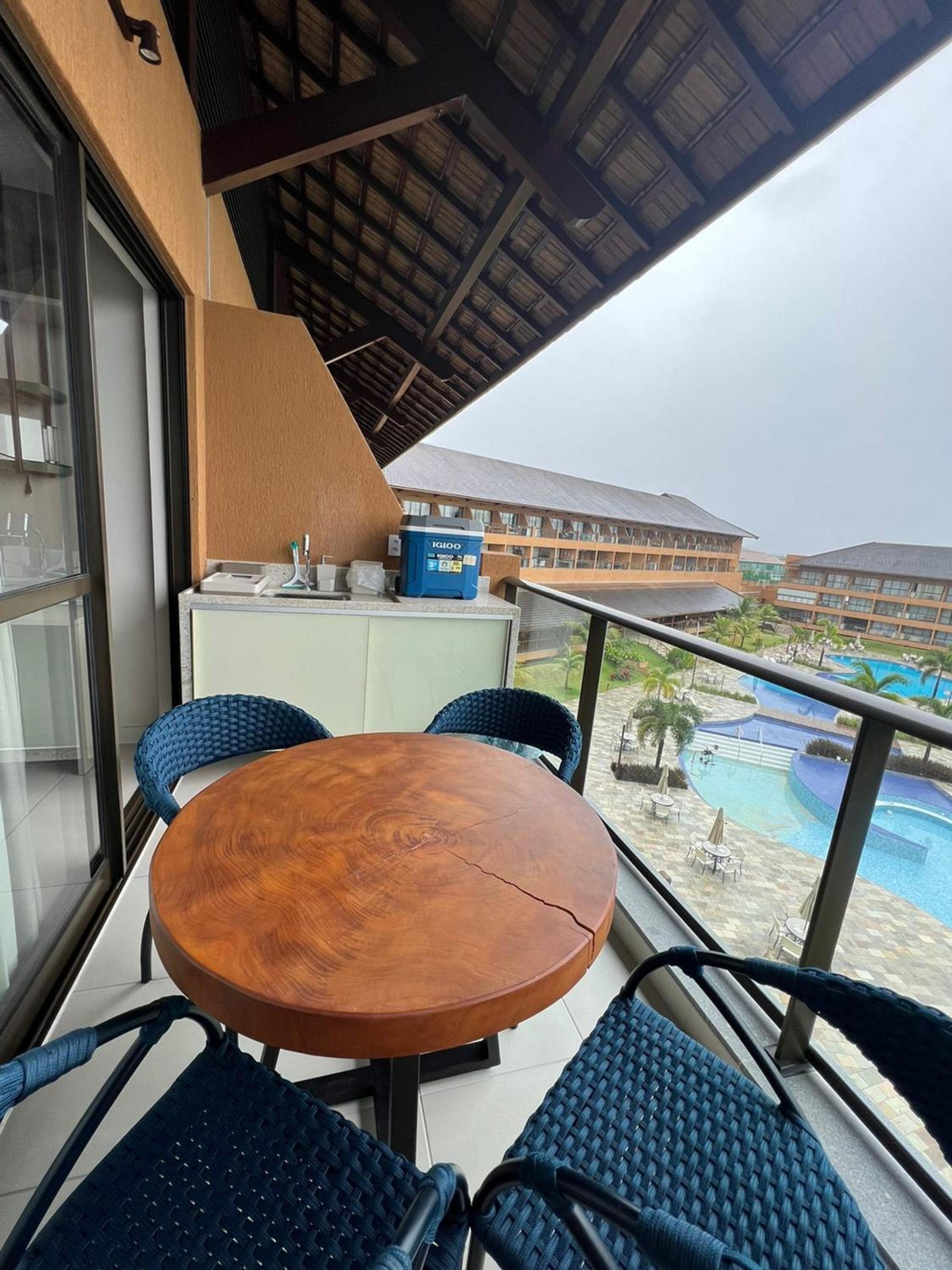 Flats, Apartamentos e Bangalôs na Praia dos Carneiros, ao lado da Igrejinha de São Benedito