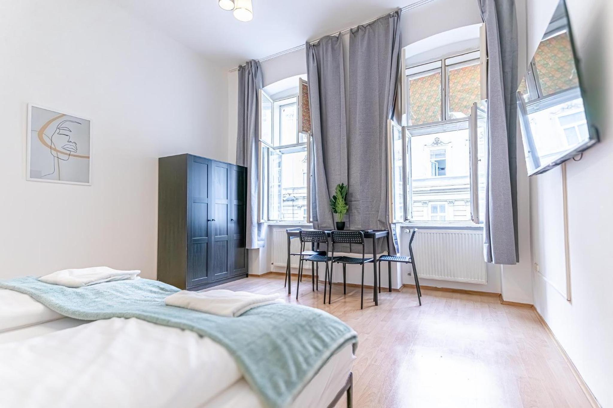 Comfortable 2BR Apt for 5, Near Wiener Stadthalle