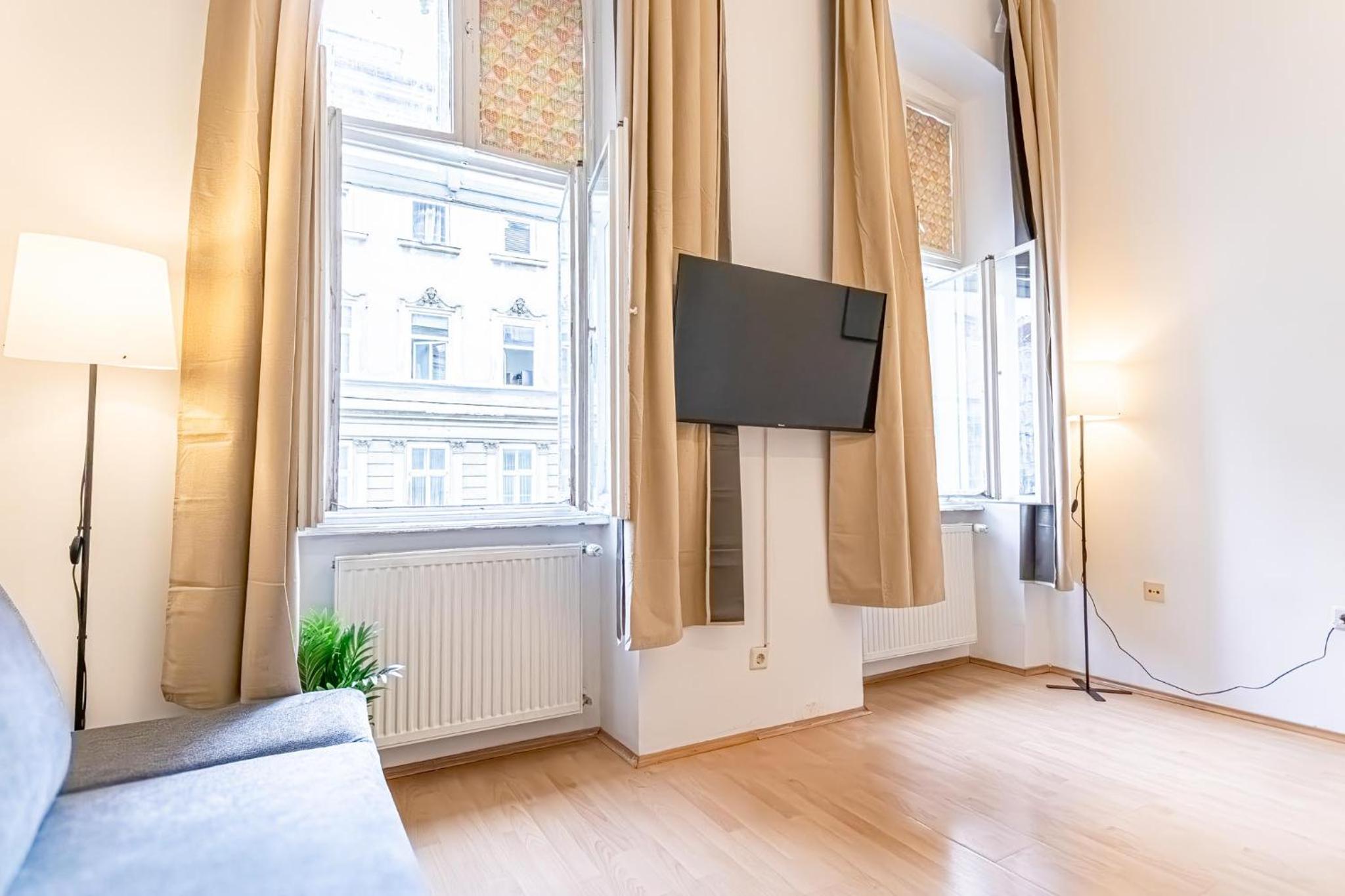 Comfortable 2BR Apt for 5, Near Wiener Stadthalle