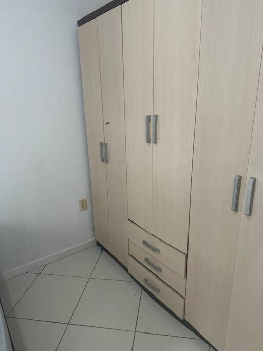 Apartamento em Bombas