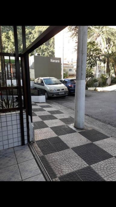 Kitnet pé na areia