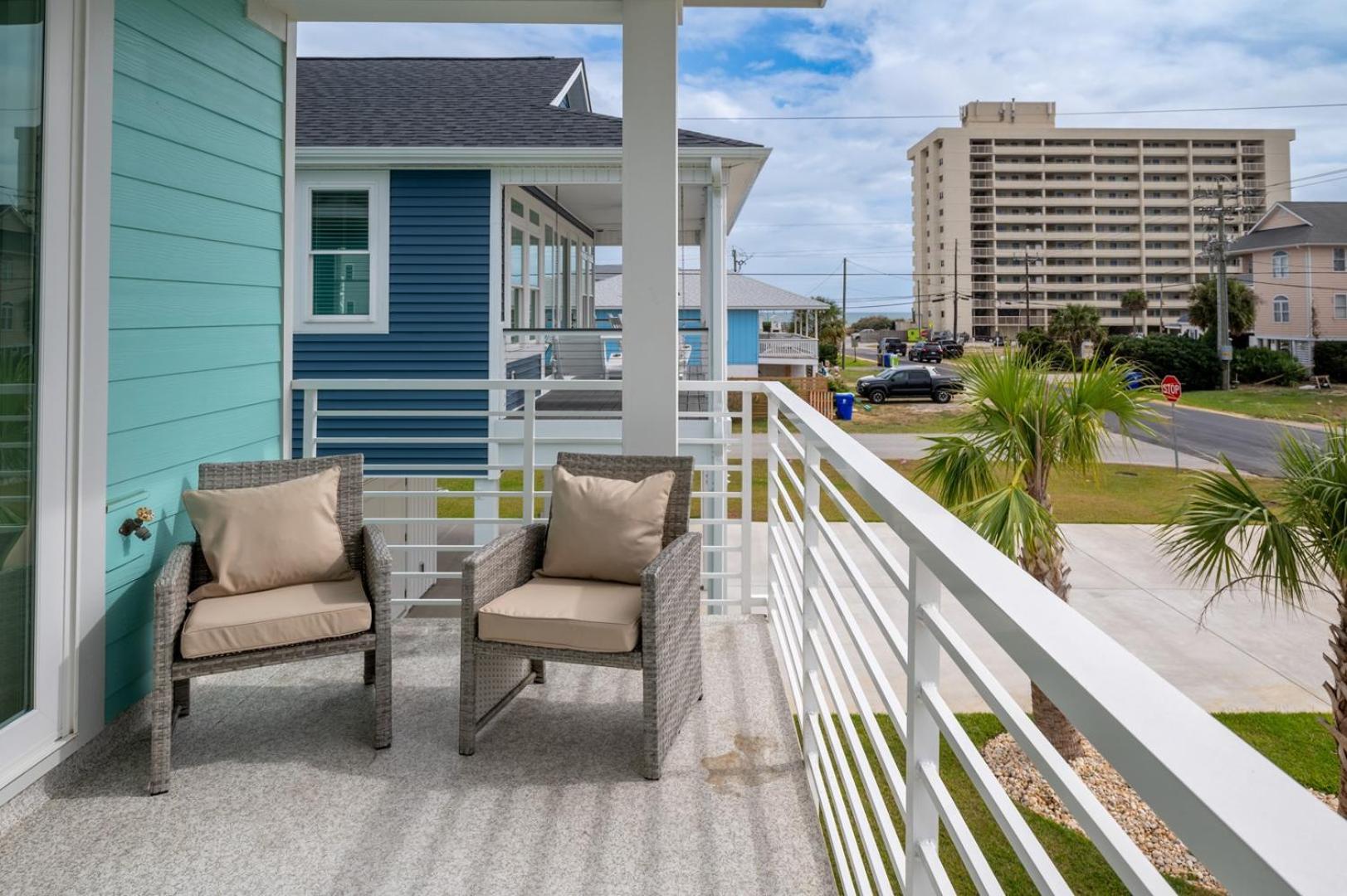 Oceanview and Pet Friendly at Tide and Seek