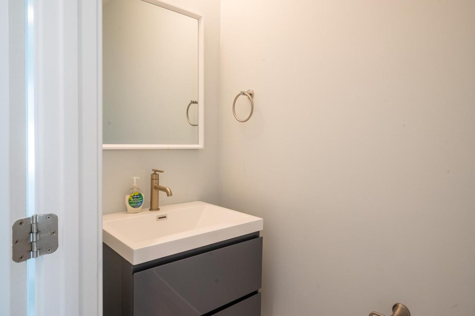 Oceanview and Pet Friendly at Tide and Seek