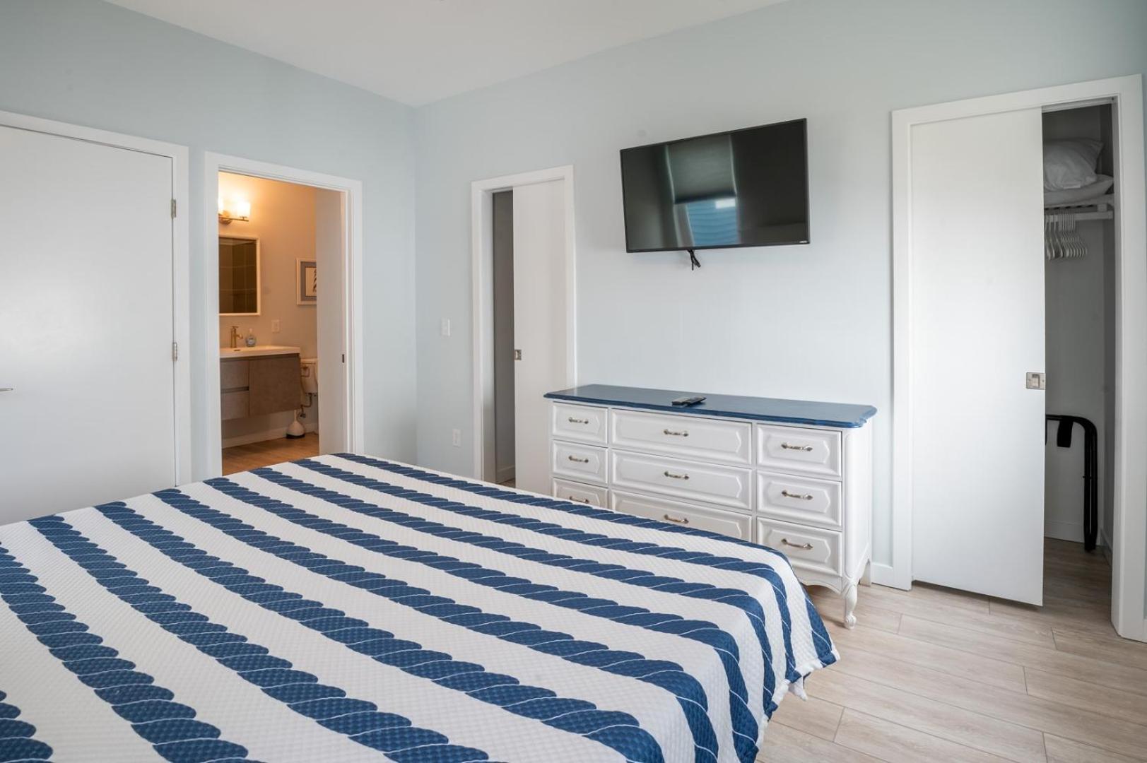 Oceanview and Pet Friendly at Tide and Seek