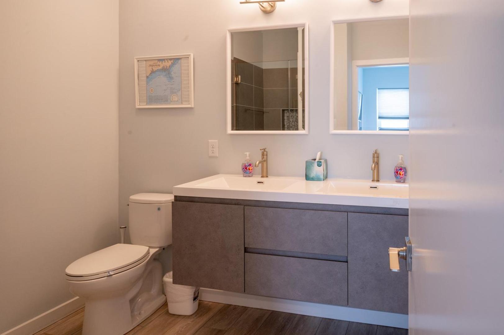 Oceanview and Pet Friendly at Tide and Seek