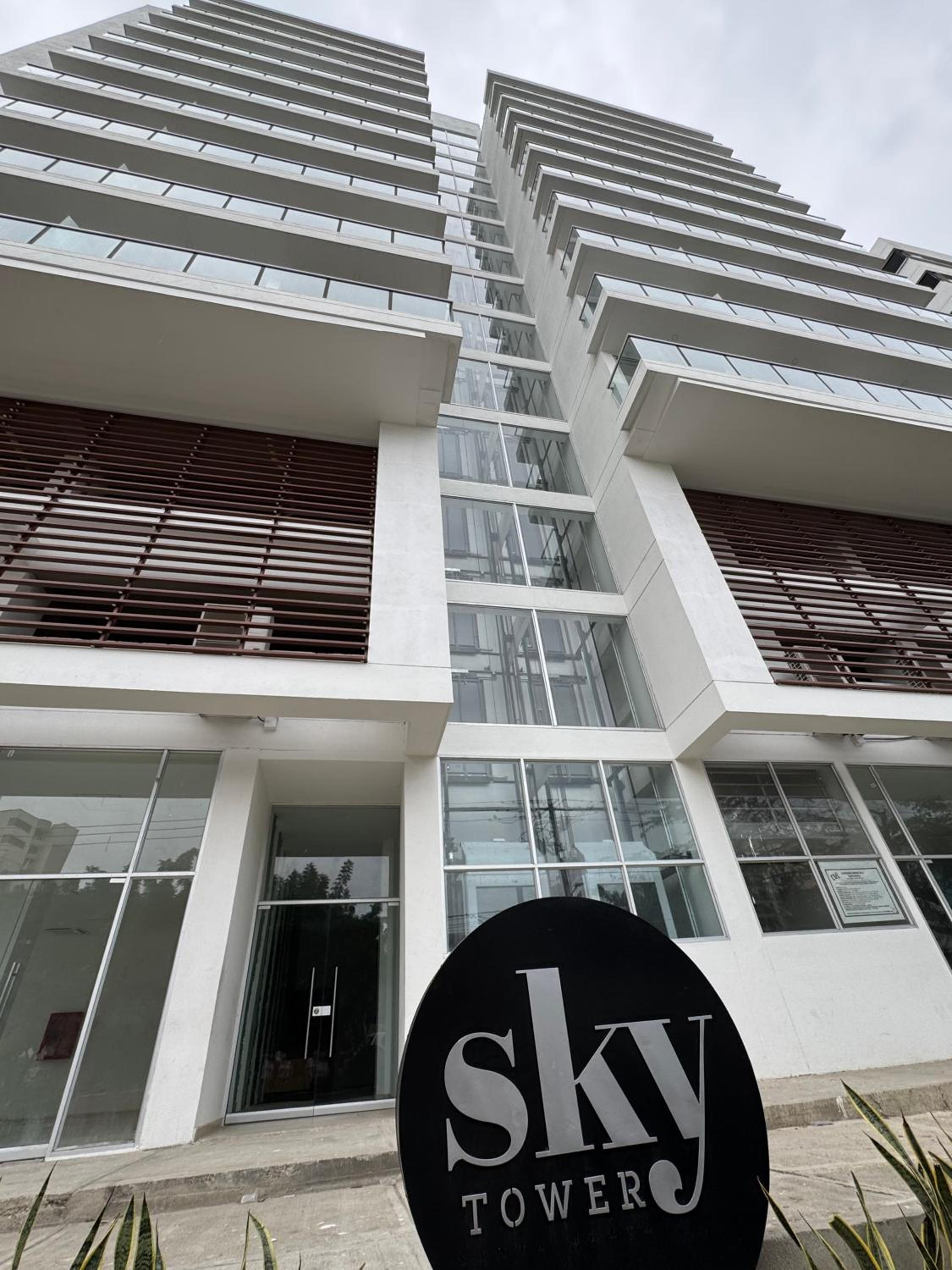 Apartamento con hermosa vista y piscina en Santa Marta