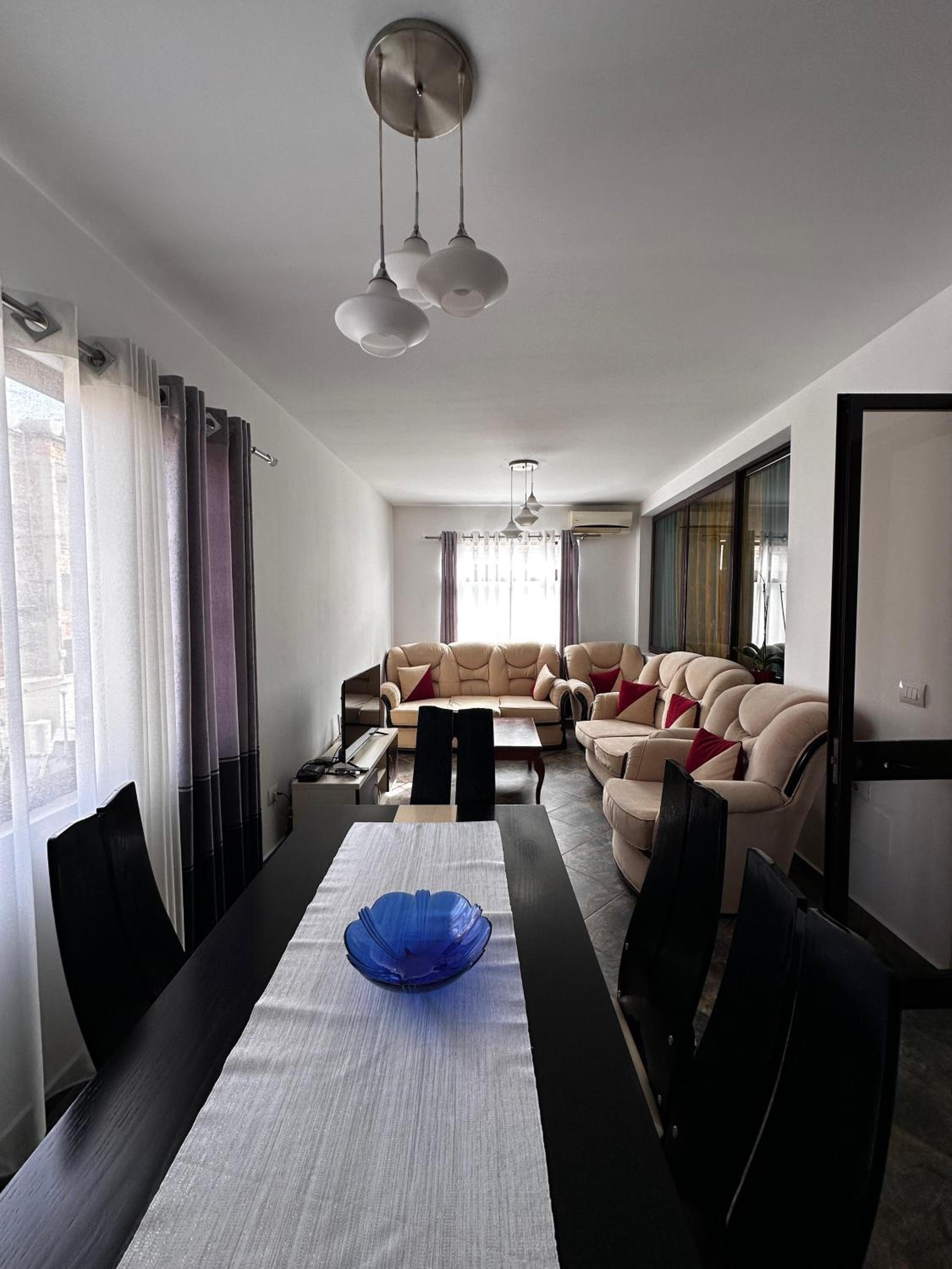 Elezi Apartment City Centre 3