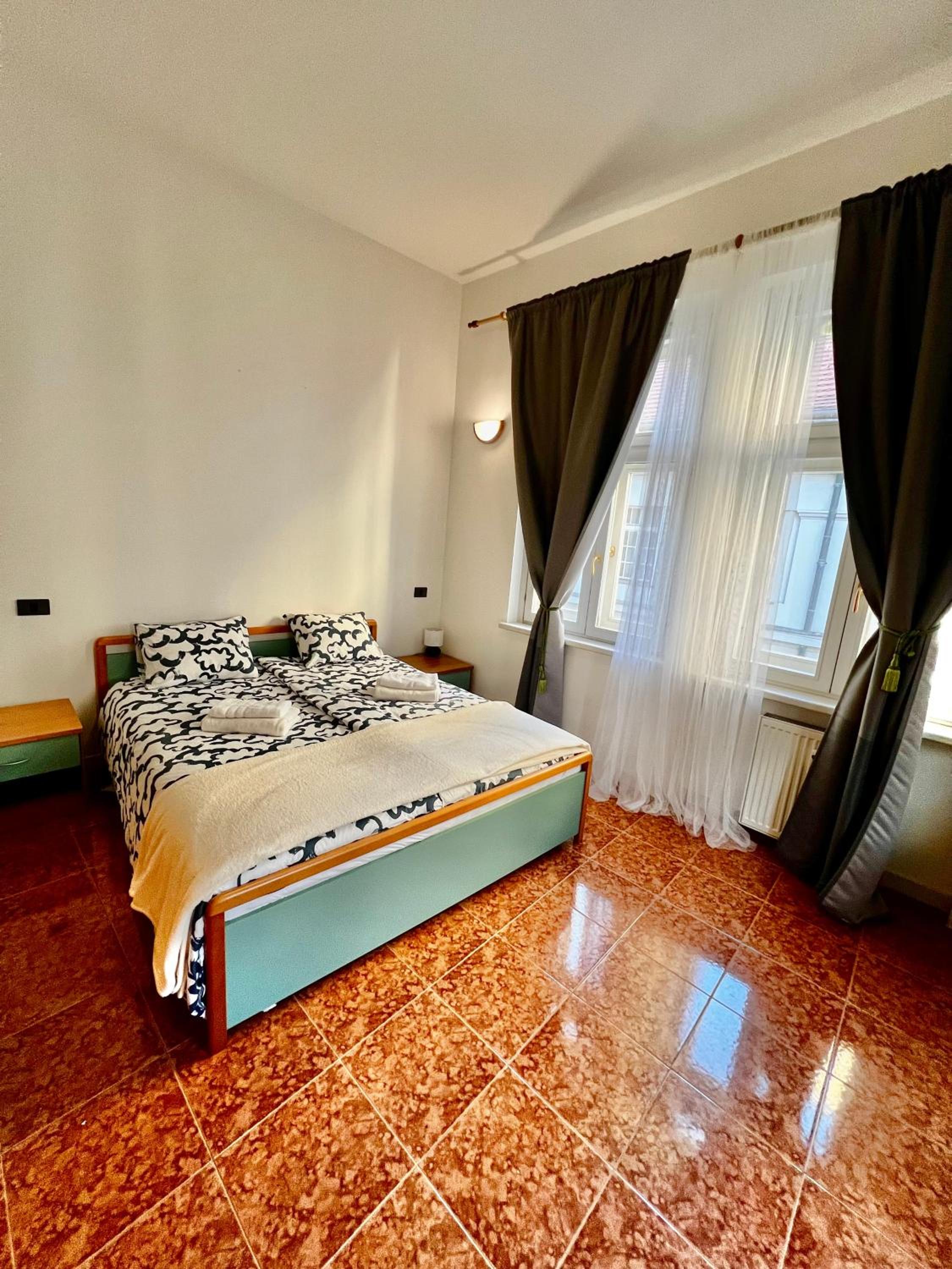 DOMIRA Olivova Residence
