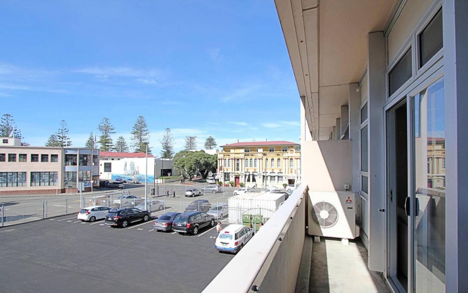 Barretts in the City view 4