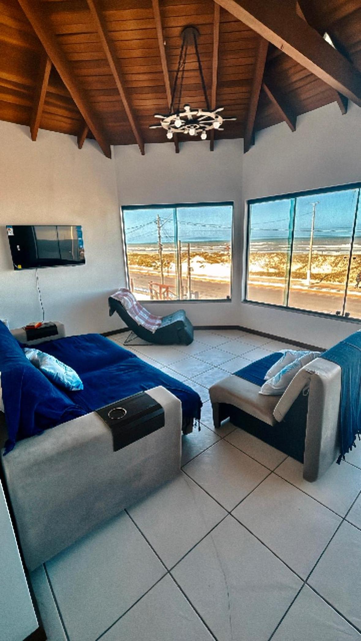 Moradas do Pier 2- apartamento a passos da areia, com vista perfeita da praia e plataforma em Tramandaí!