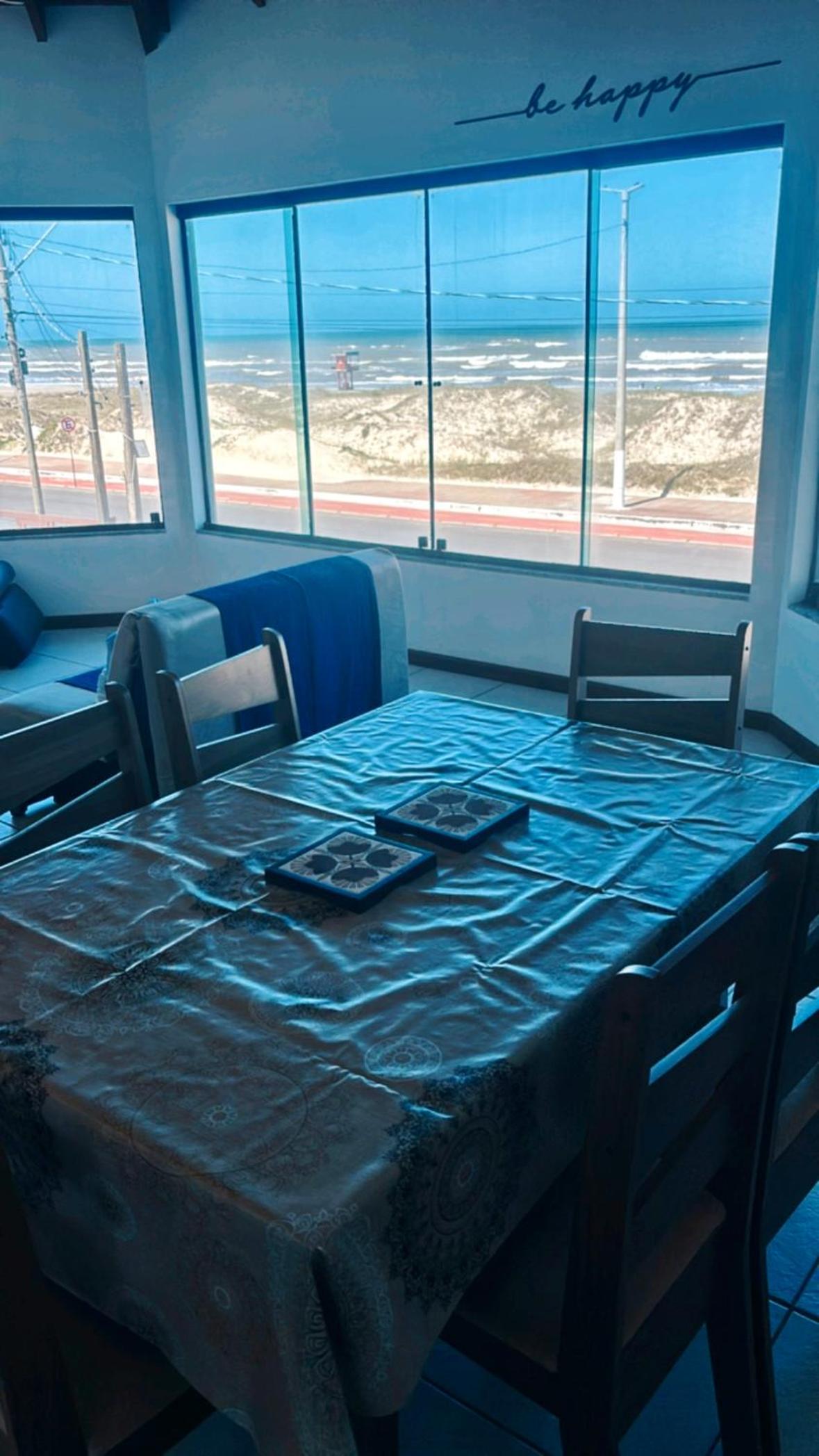 Moradas do Pier 2- apartamento a passos da areia, com vista perfeita da praia e plataforma em Tramandaí!