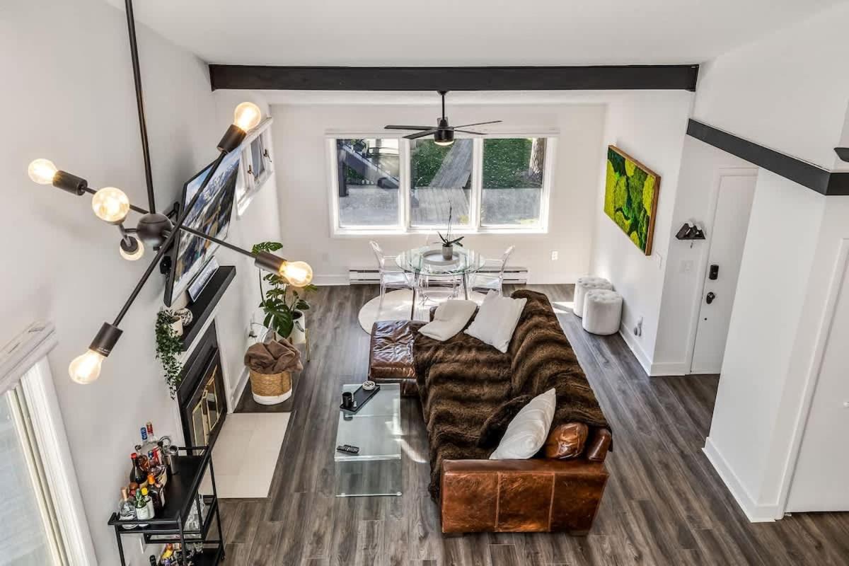 Spacious 3-Bed Condo Near Vail & BC view 4