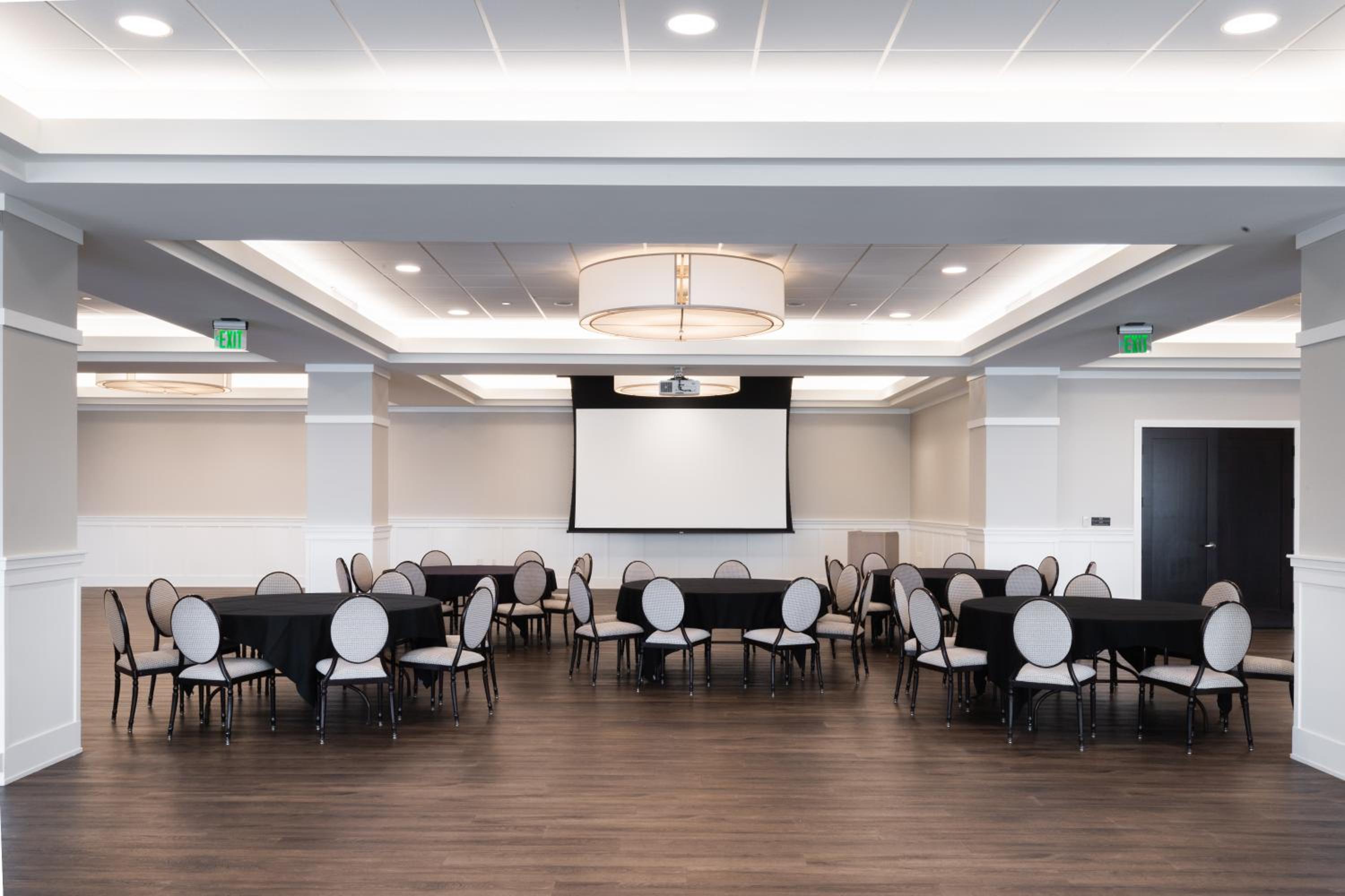The Inn at Harbor Shores