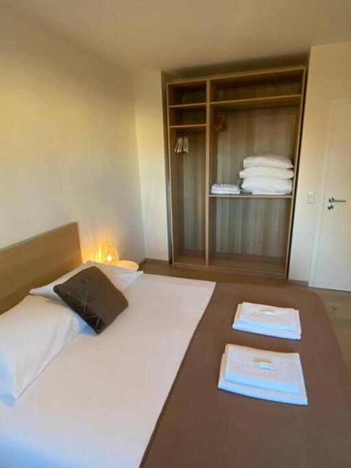 Comfortable 2 bedrooms near train station view 4