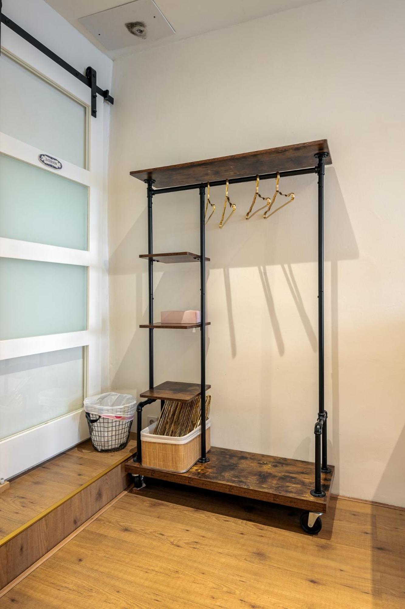 Suite with private bathroom near Vondelpark