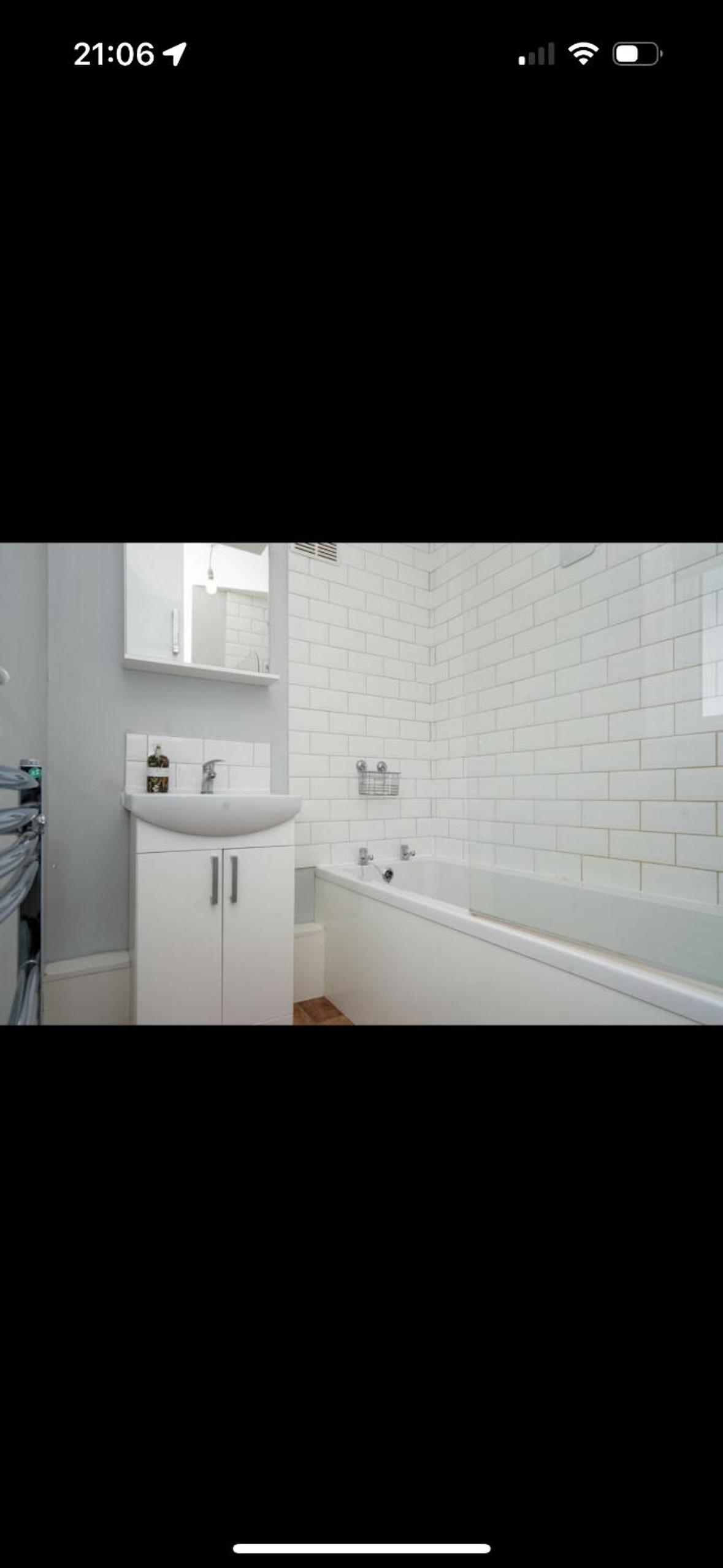Large 3 bed family size house - new to Booking view 3