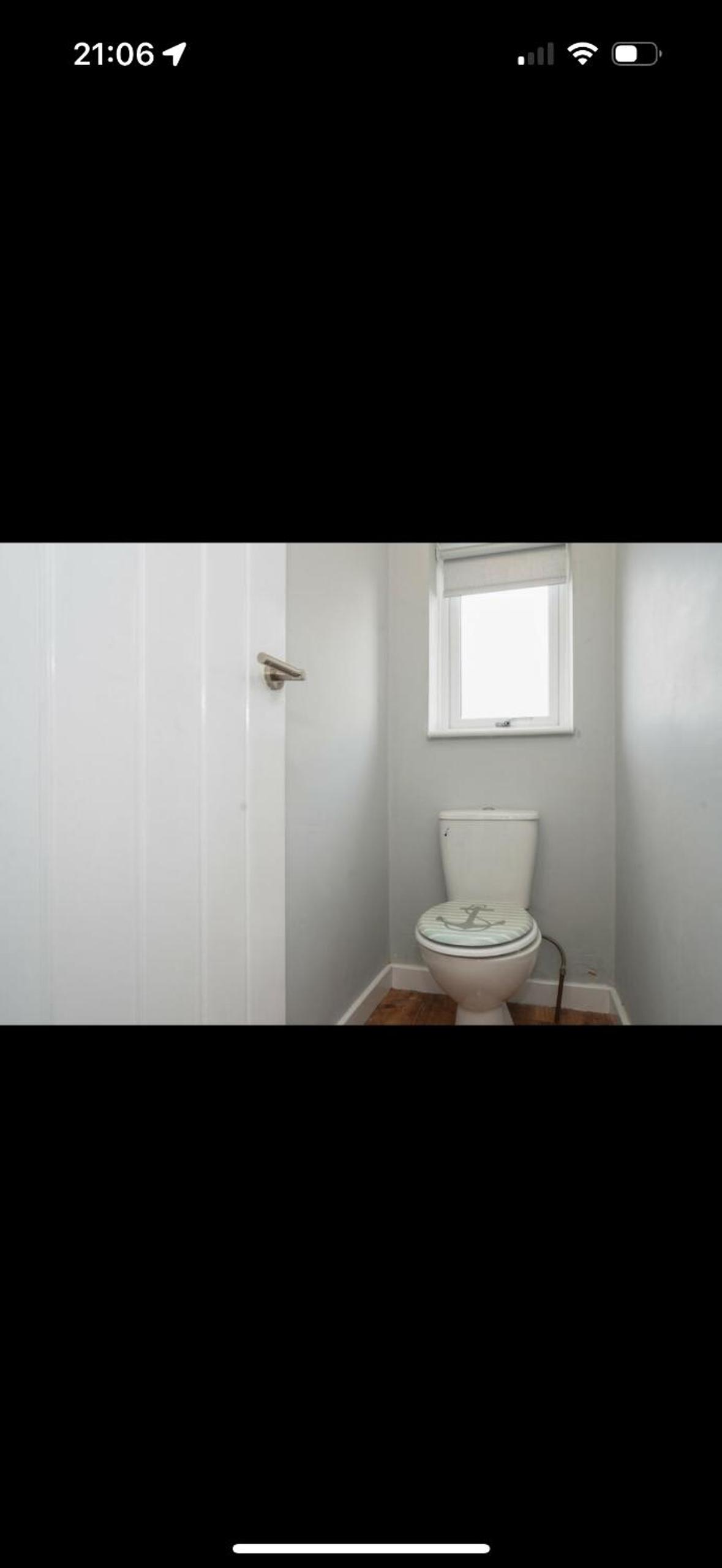 Large 3 bed family size house - new to Booking view 2