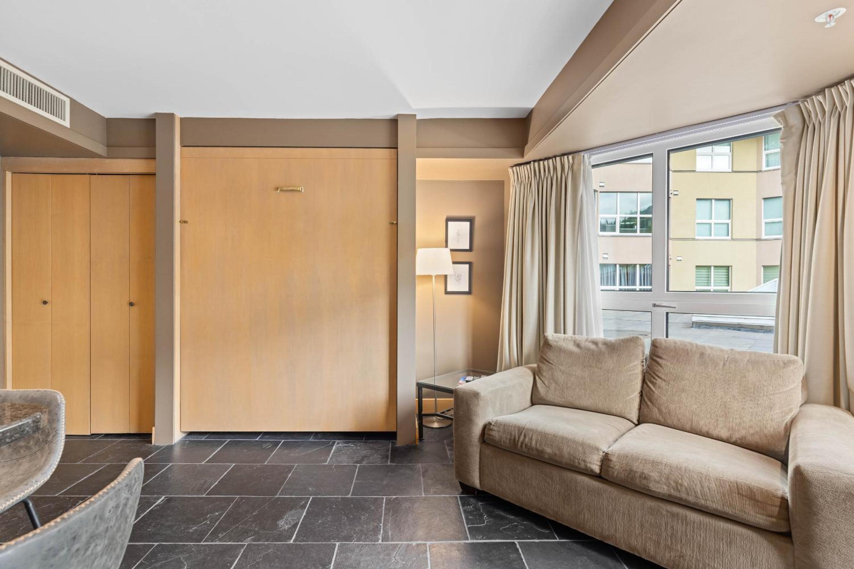 Le Chamois by Whistler Premier