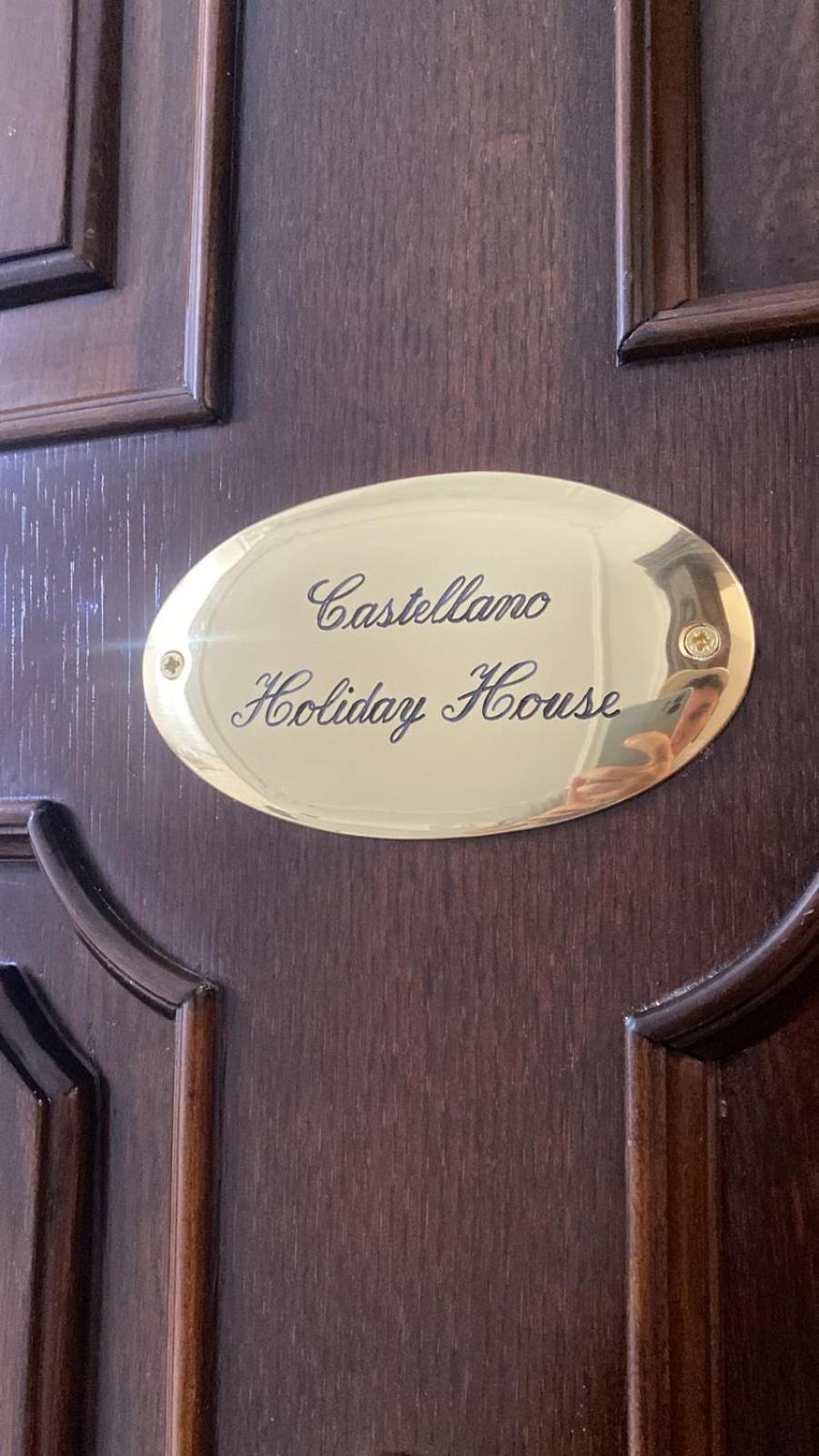 Castellano Holiday House