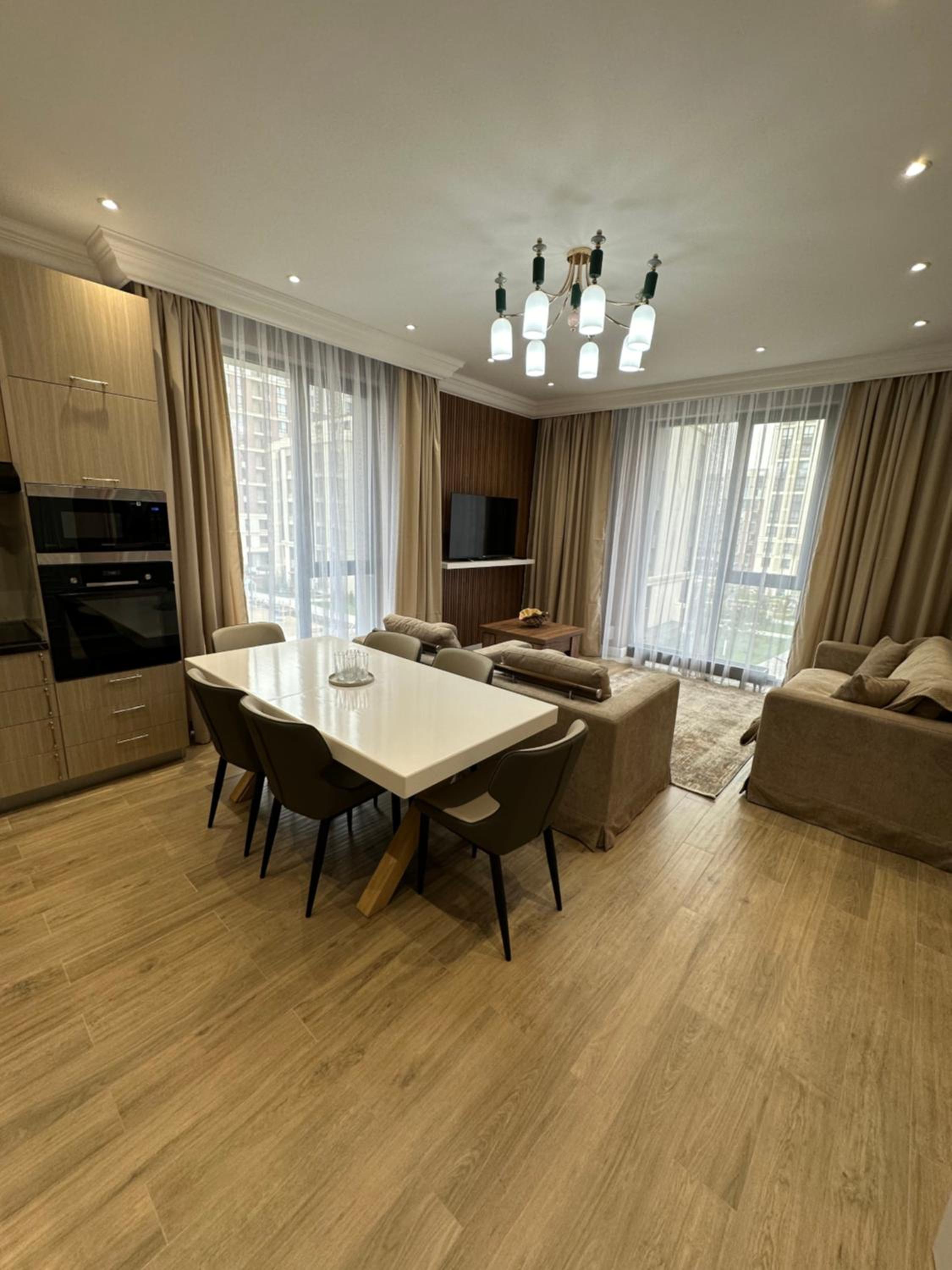 AMIR VIP Apartments view 3