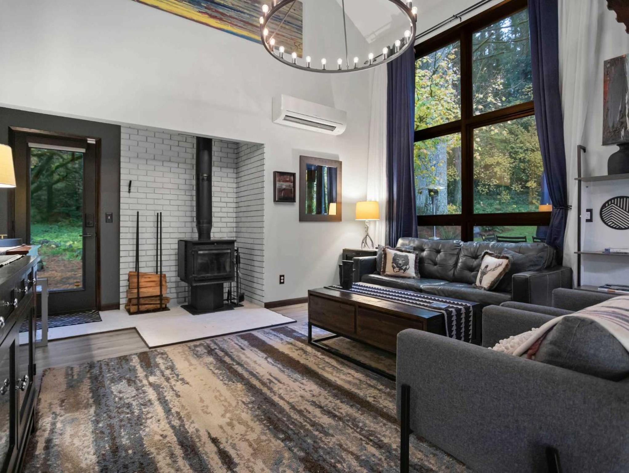 Lolowood Chalet - Modern cozy nature retreat dog friendly
