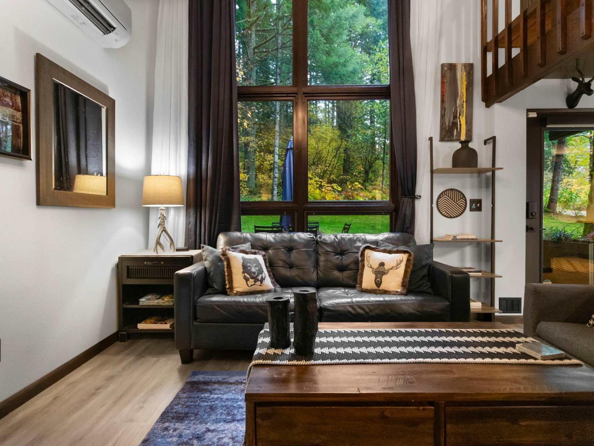 Lolowood Chalet - Modern cozy nature retreat dog friendly