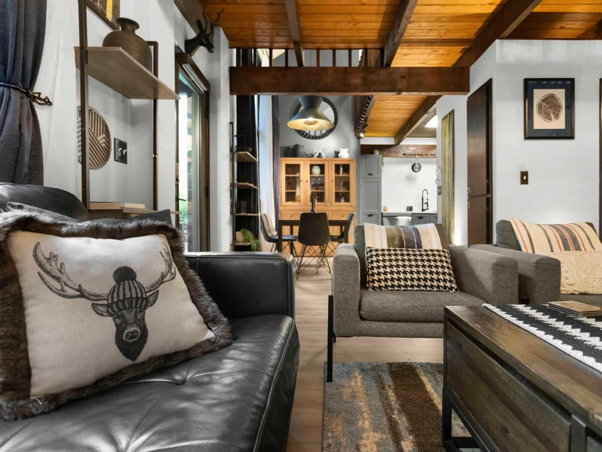 Lolowood Chalet - Modern cozy nature retreat dog friendly