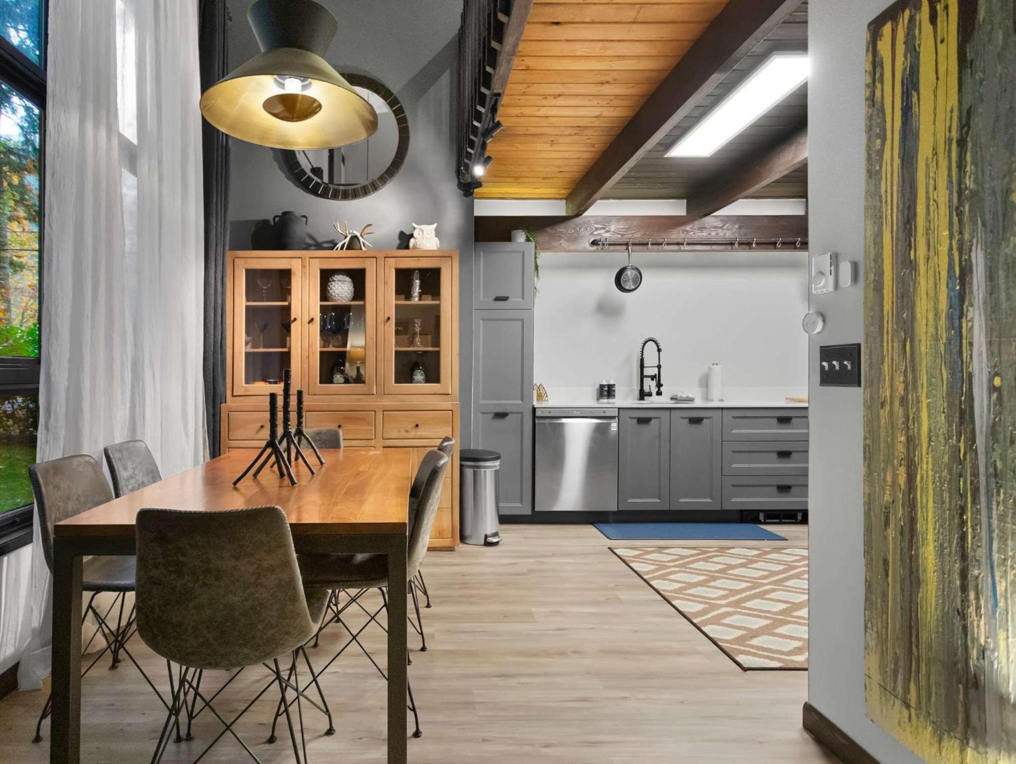 Lolowood Chalet - Modern cozy nature retreat dog friendly