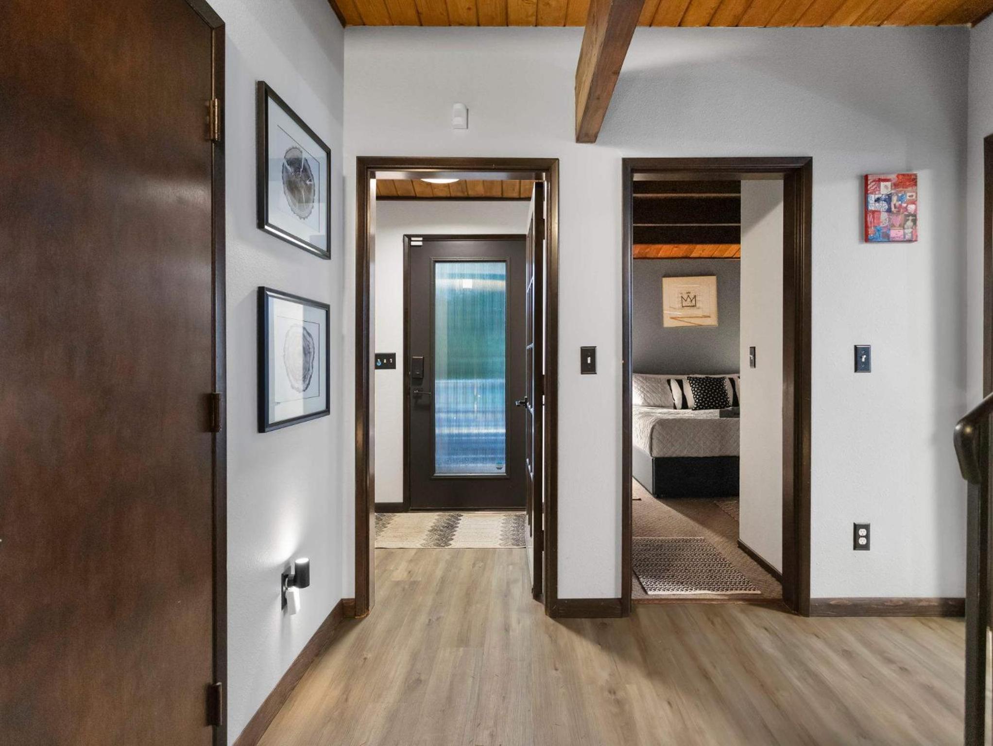 Lolowood Chalet - Modern cozy nature retreat dog friendly