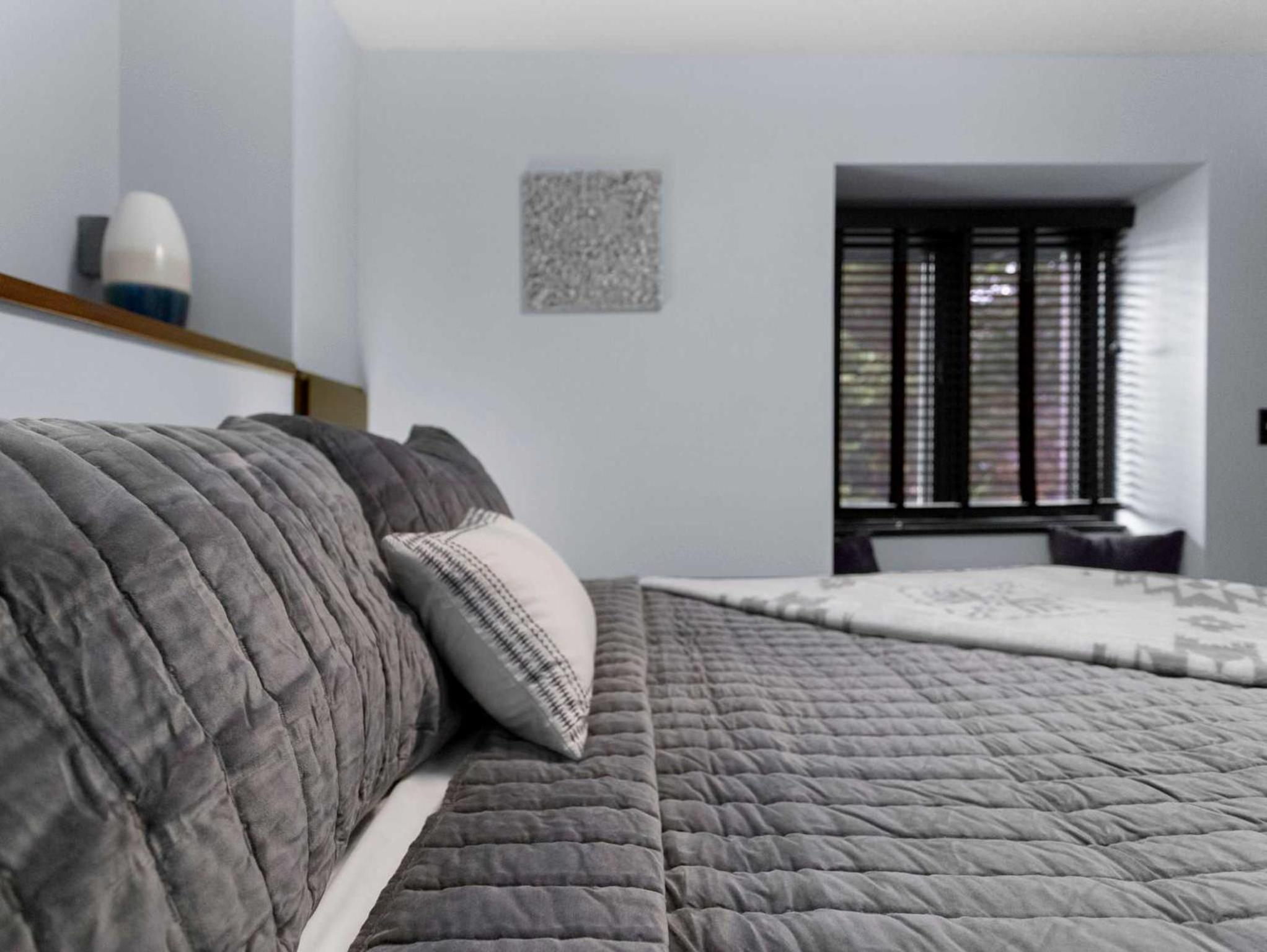 Lolowood Chalet - Modern cozy nature retreat dog friendly
