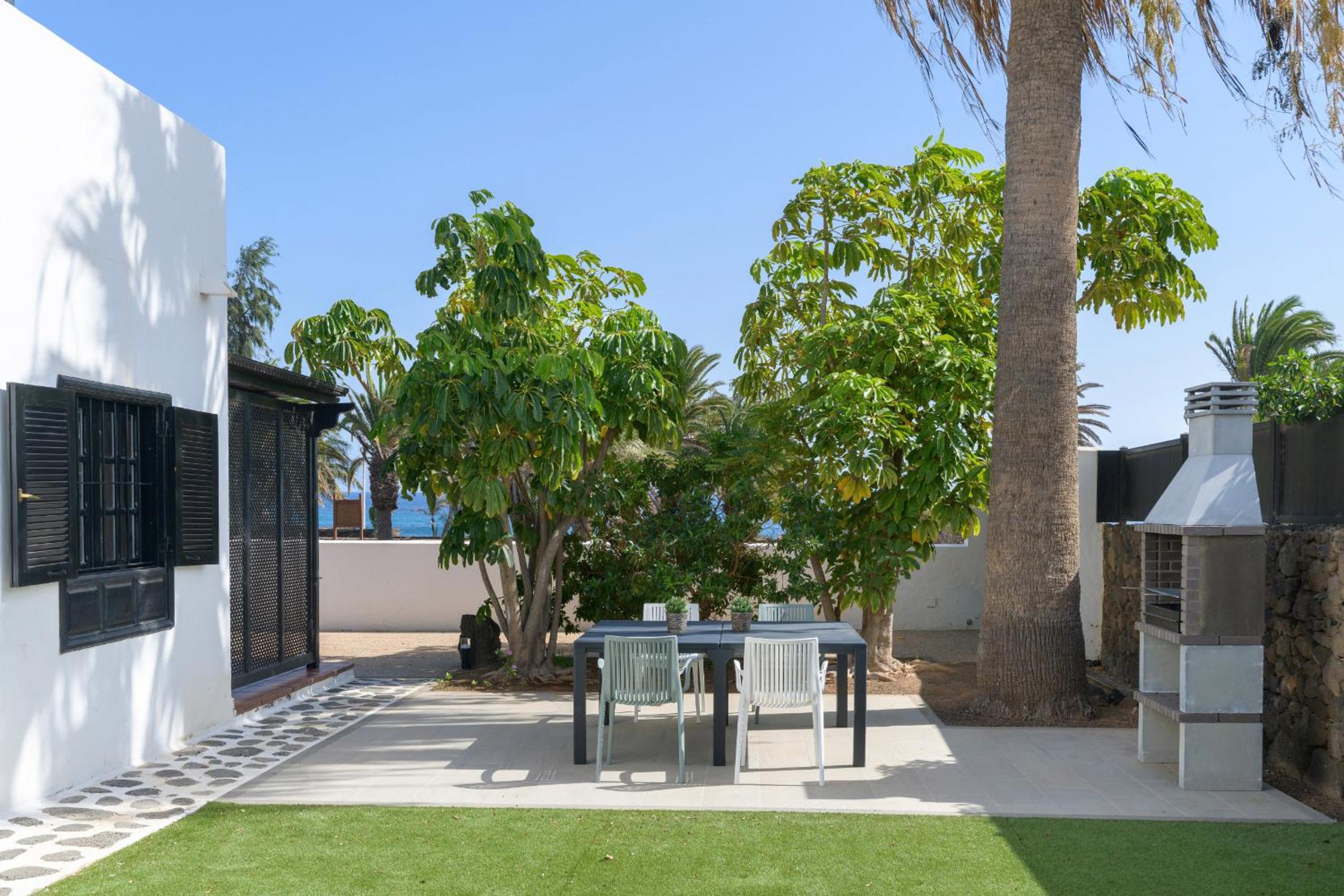 Casa Maresia, Playa Bastian Sea Views - Communal Swimming Pool