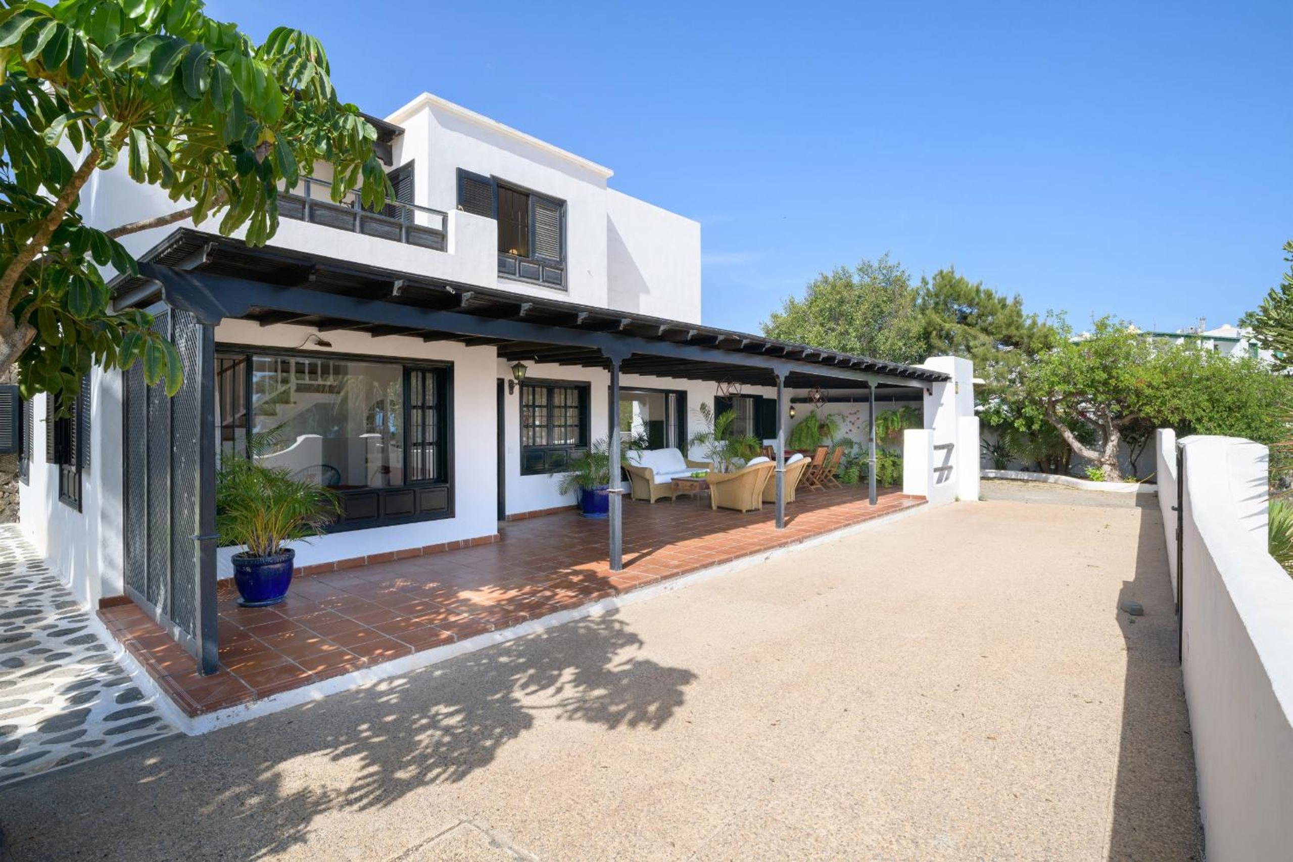 Casa Maresia, Playa Bastian Sea Views - Communal Swimming Pool