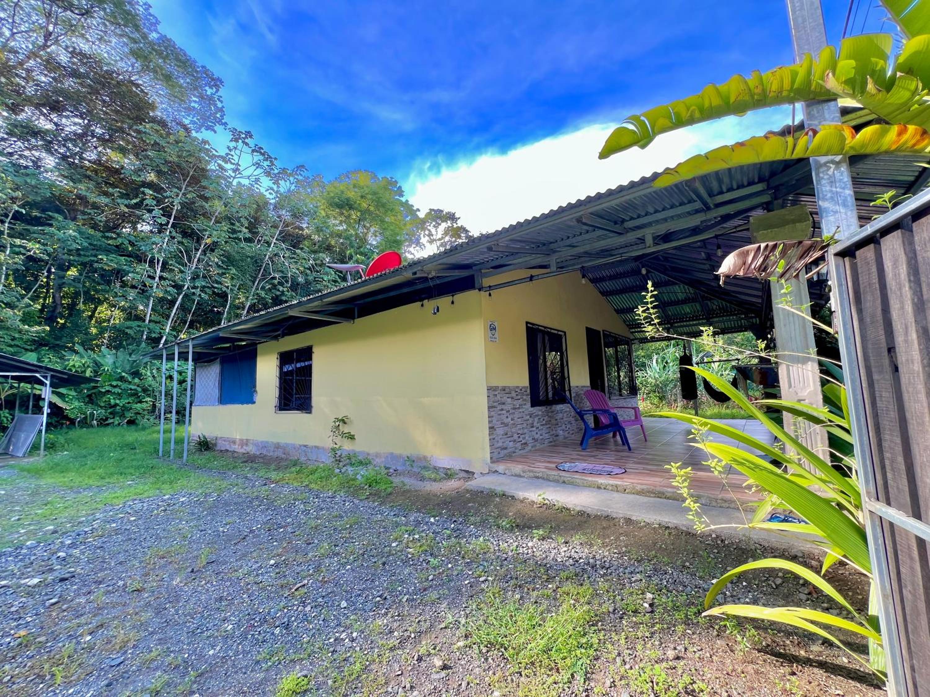 Casa Familiar Mono Congo