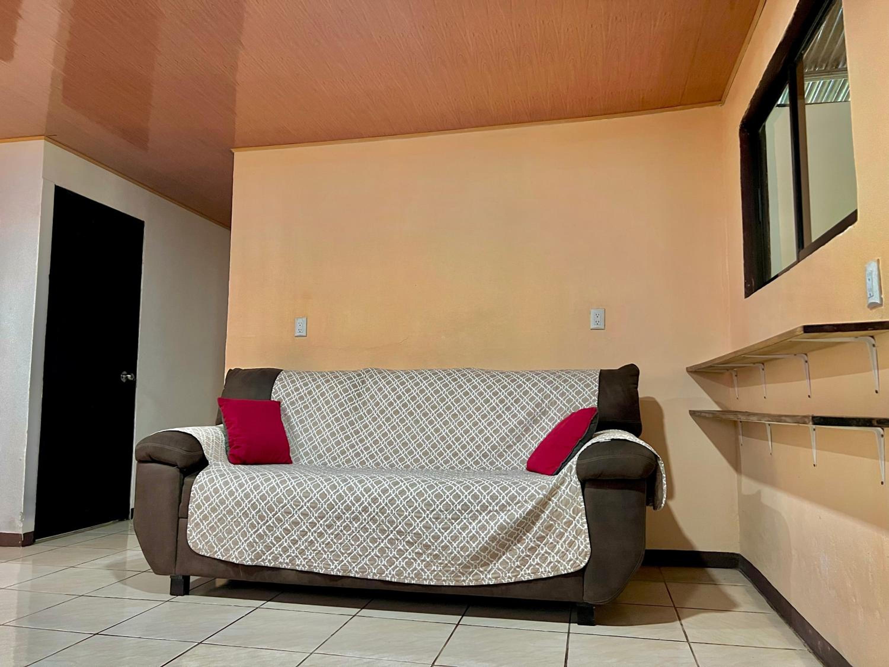 Casa Familiar Mono Congo