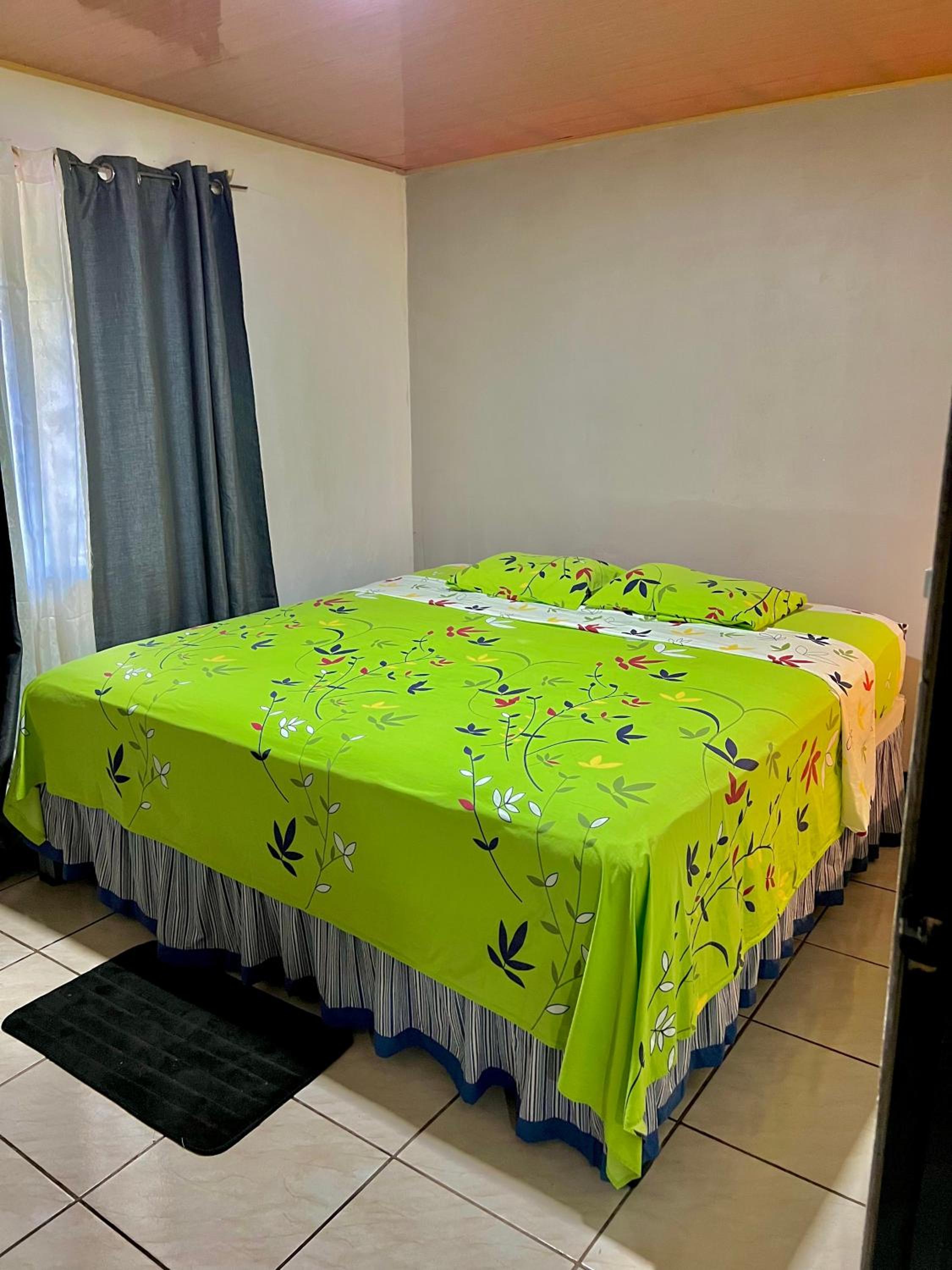Casa Familiar Mono Congo