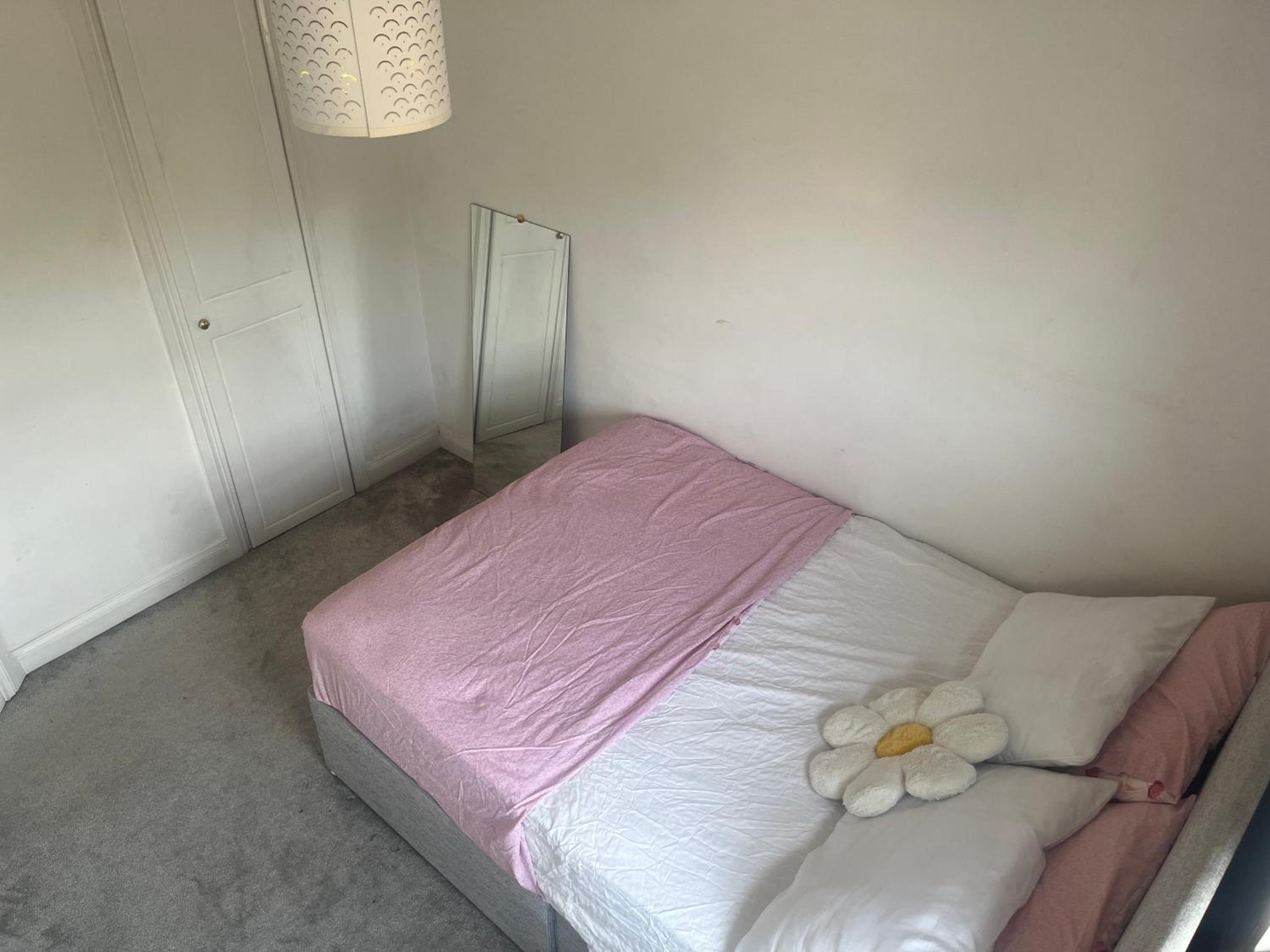 Room Dublin 3